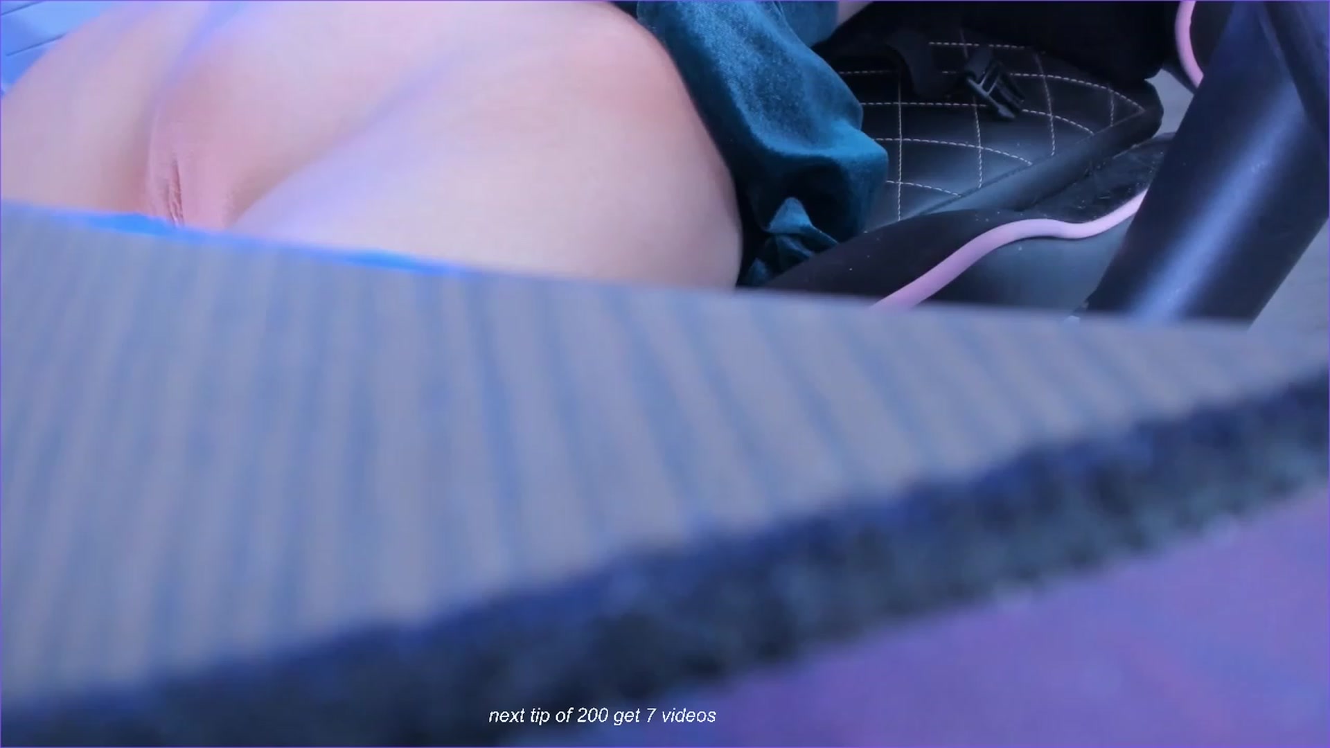 Gallery image thumbnail from fun_for_cash's myfreecams stream on, 12/24/2023, 21:08 image 12 of 20