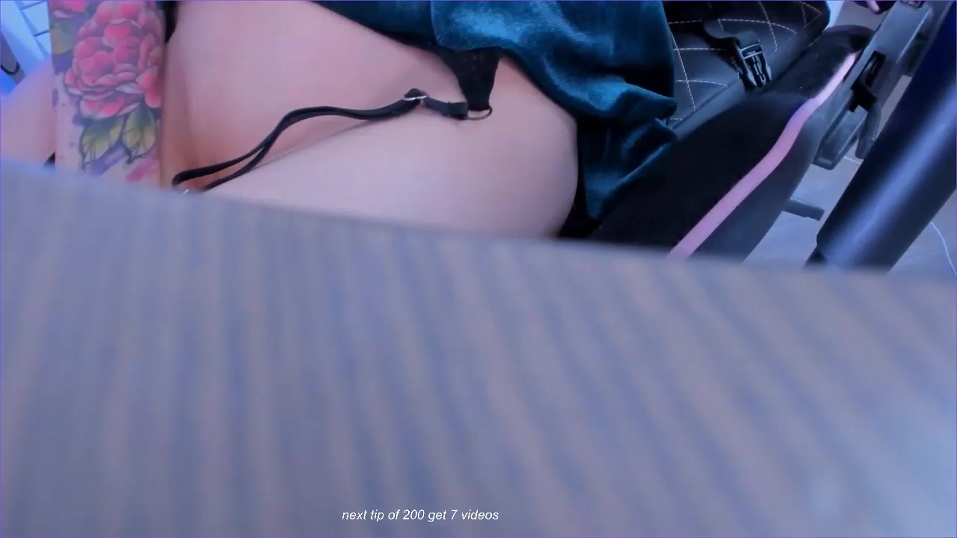 Gallery image thumbnail from fun_for_cash's myfreecams stream on, 01/02/2024, 16:46 image 18 of 20