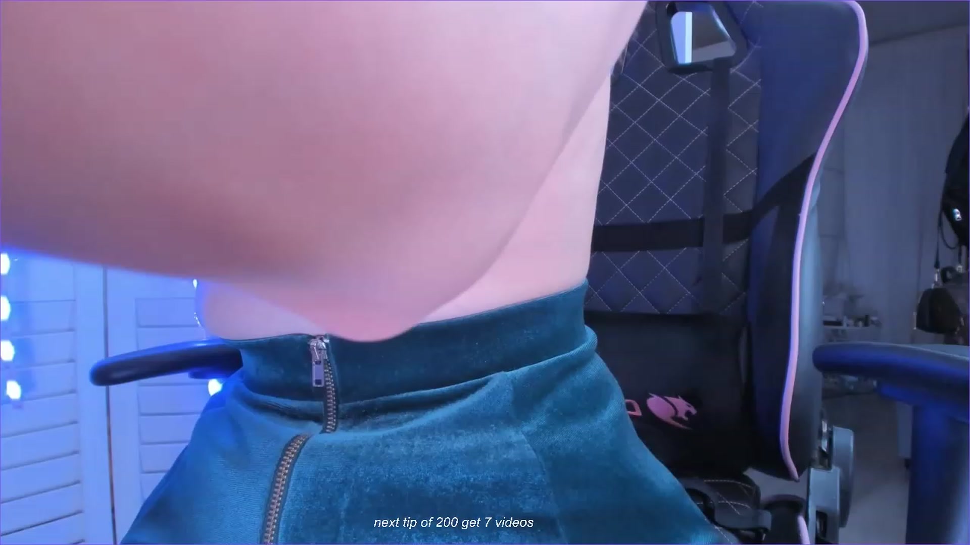 Gallery image thumbnail from fun_for_cash's myfreecams stream on, 02/25/2024, 16:43 image 5 of 20