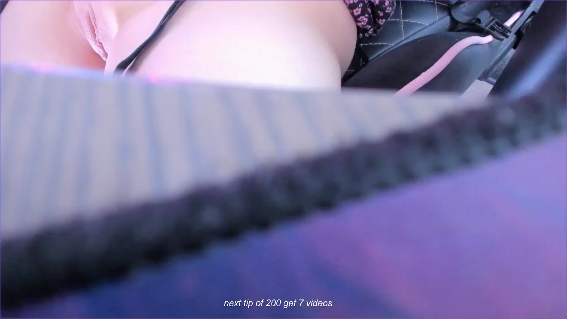 Gallery image thumbnail from fun_for_cash's myfreecams stream on, 06/16/2024, 19:14 image 2 of 20