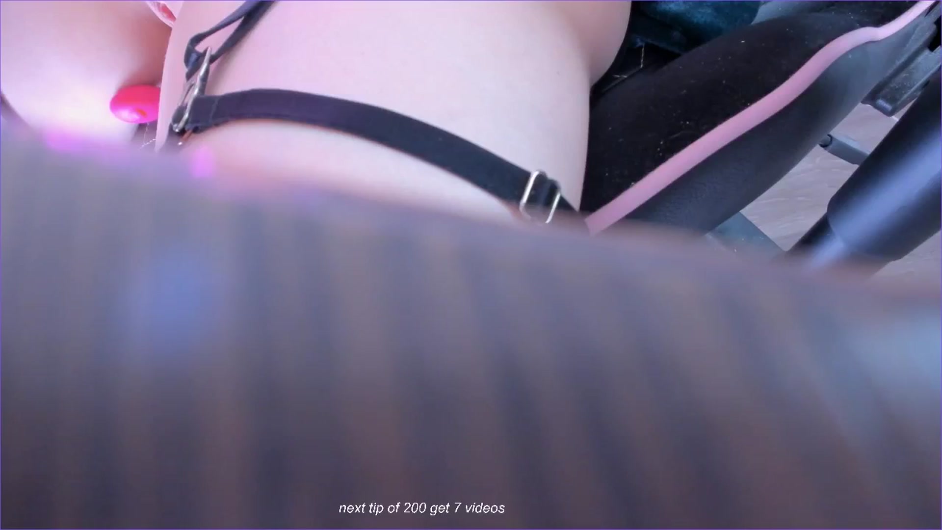 Gallery image thumbnail from fun_for_cash's myfreecams stream on, 06/30/2024, 20:28 image 11 of 20
