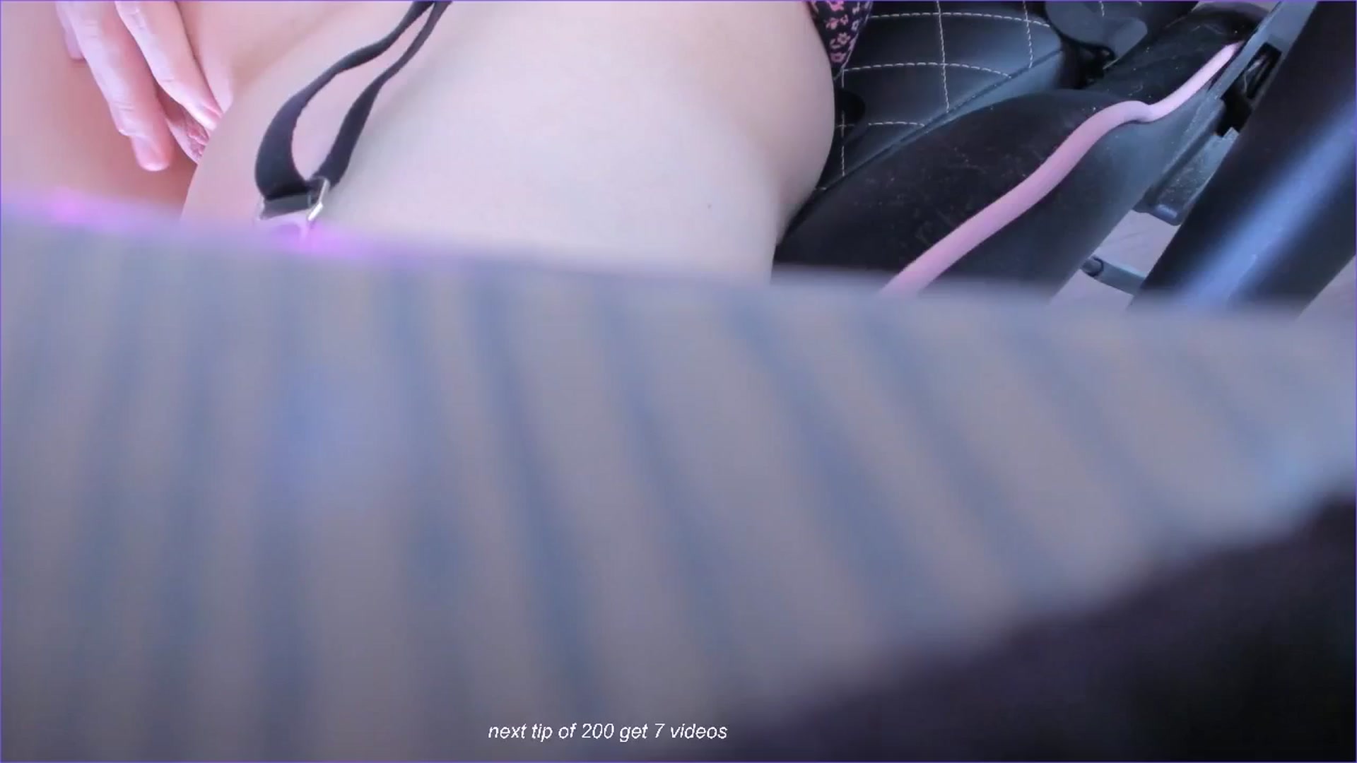 Gallery image thumbnail from fun_for_cash's myfreecams stream on, 07/15/2024, 19:12 image 5 of 20