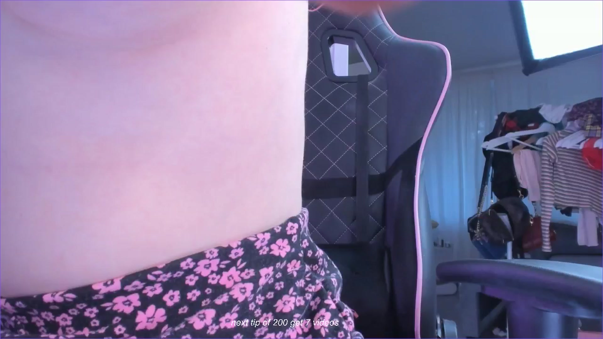 Gallery image thumbnail from fun_for_cash's myfreecams stream on, 08/15/2024, 16:29 image 3 of 20