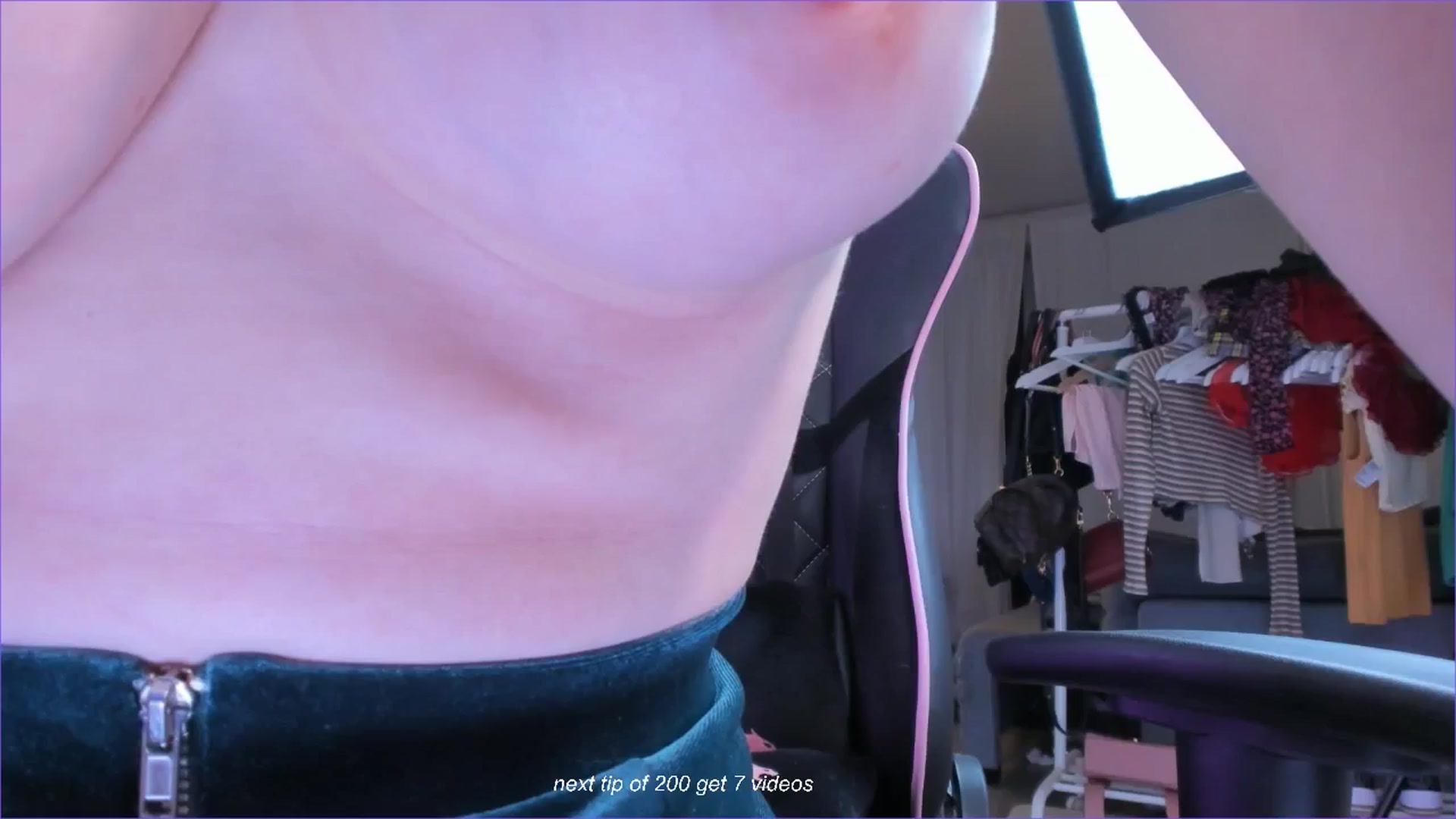 Gallery image thumbnail from fun_for_cash's myfreecams stream on, 09/16/2024, 16:24 image 6 of 20