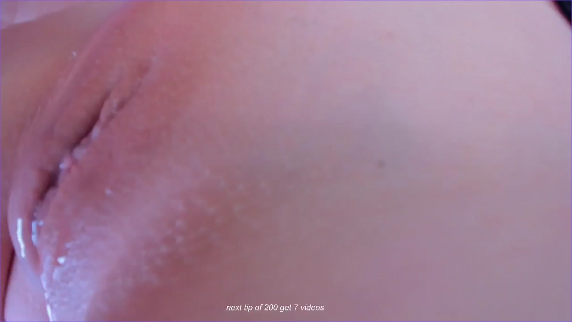 Gallery image thumbnail from fun_for_cash's myfreecams stream on, 10/27/2024, 20:46 image 19 of 20