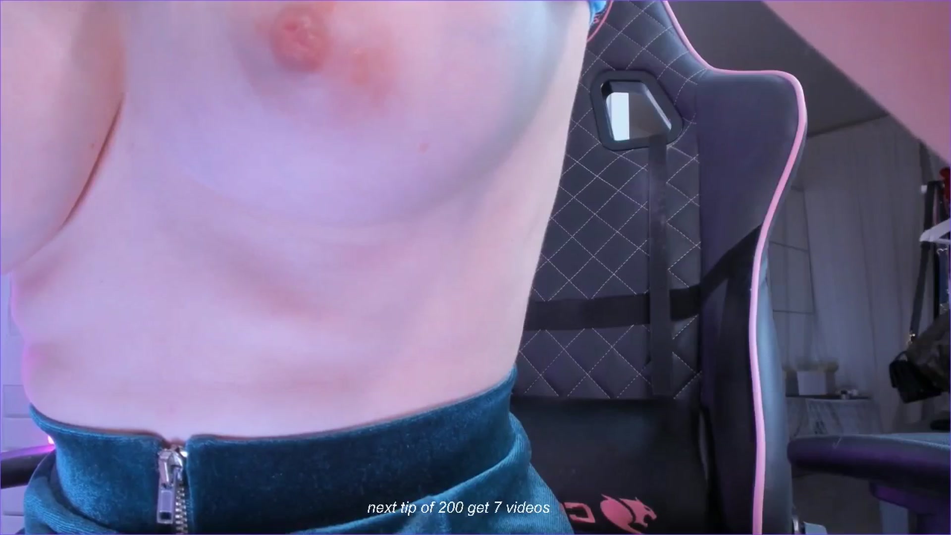 Gallery image thumbnail from fun_for_cash's myfreecams stream on, 10/30/2024, 17:19 image 20 of 20