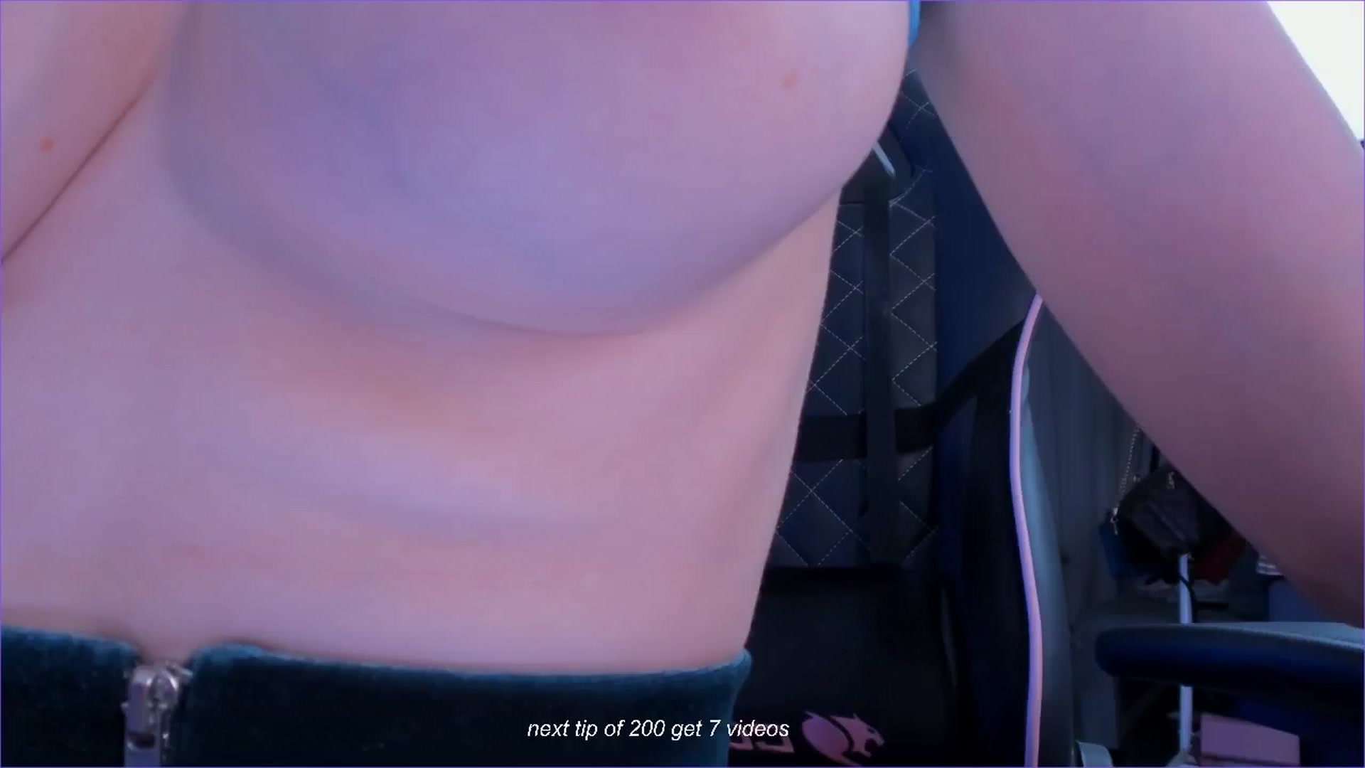 Gallery image thumbnail from fun_for_cash's myfreecams stream on, 11/09/2024, 15:32 image 17 of 20