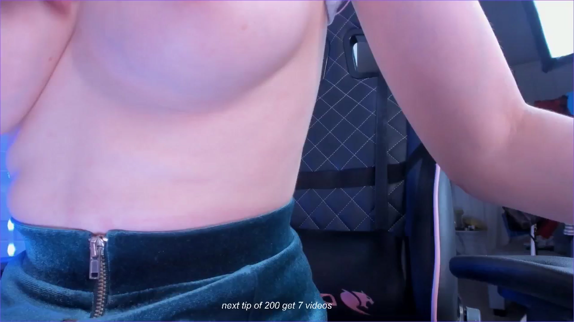 Gallery image thumbnail from fun_for_cash's myfreecams stream on, 11/11/2024, 22:01 image 2 of 20