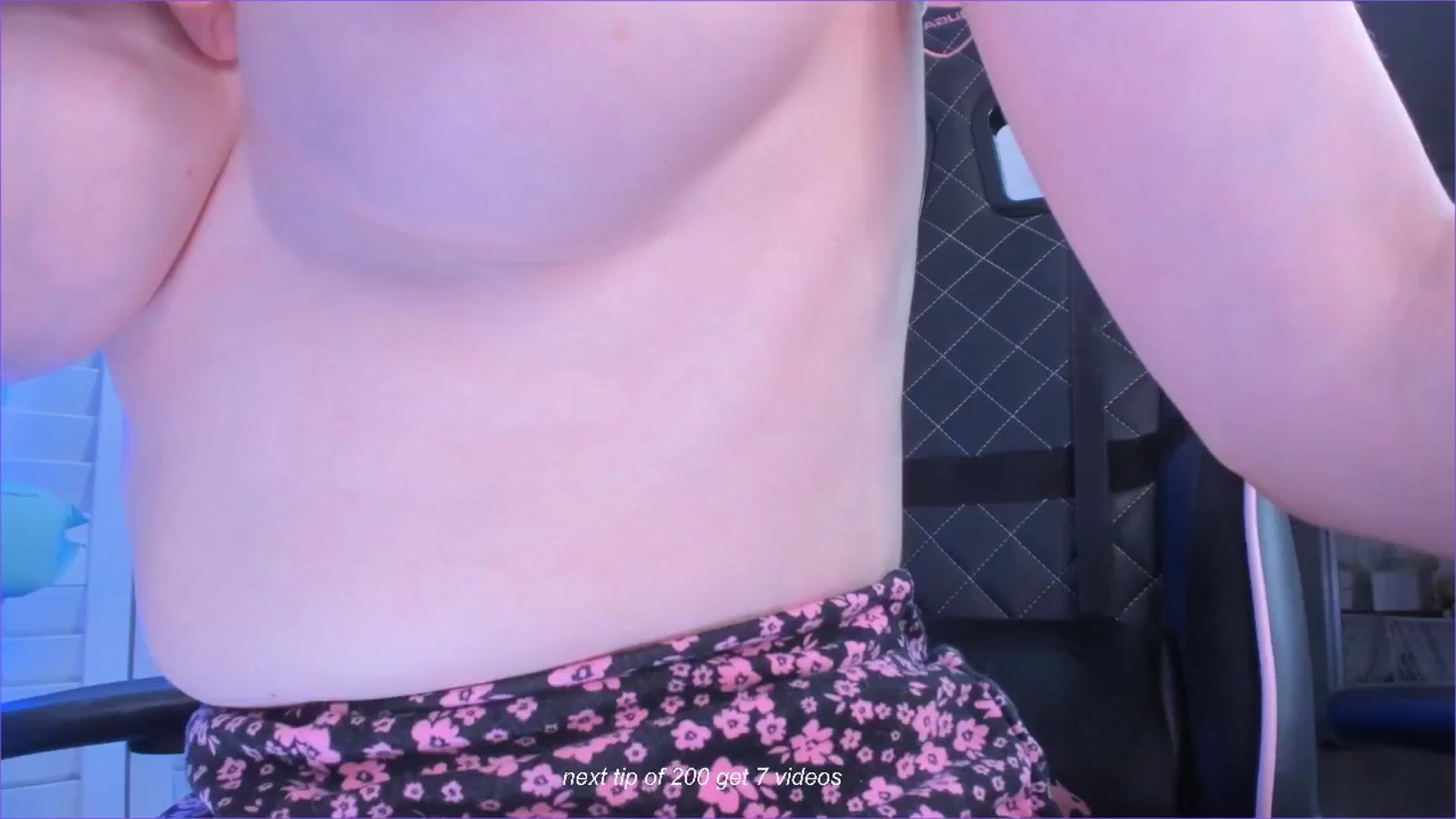 Gallery image thumbnail from fun_for_cash's myfreecams stream on, 11/13/2024, 15:41 image 4 of 20