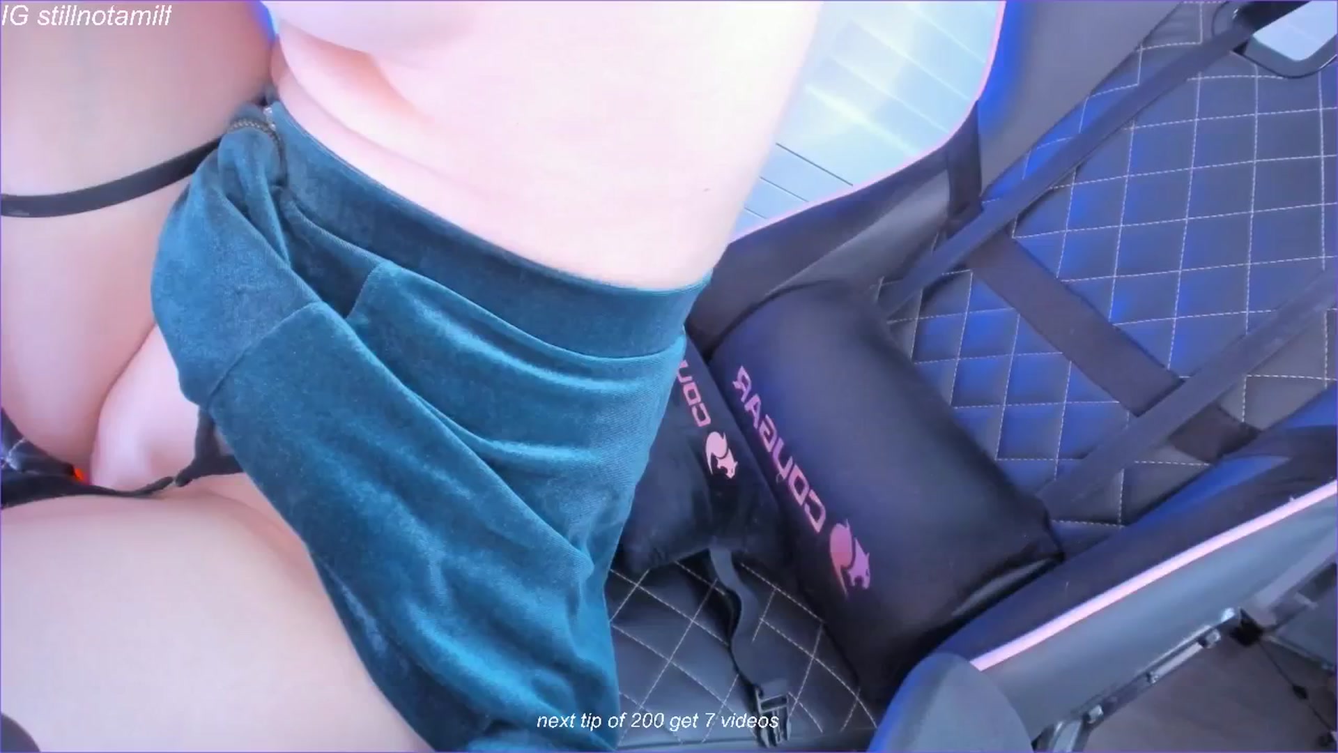 Gallery image thumbnail from fun_for_cash's myfreecams stream on, 12/10/2024, 20:28 image 1 of 20