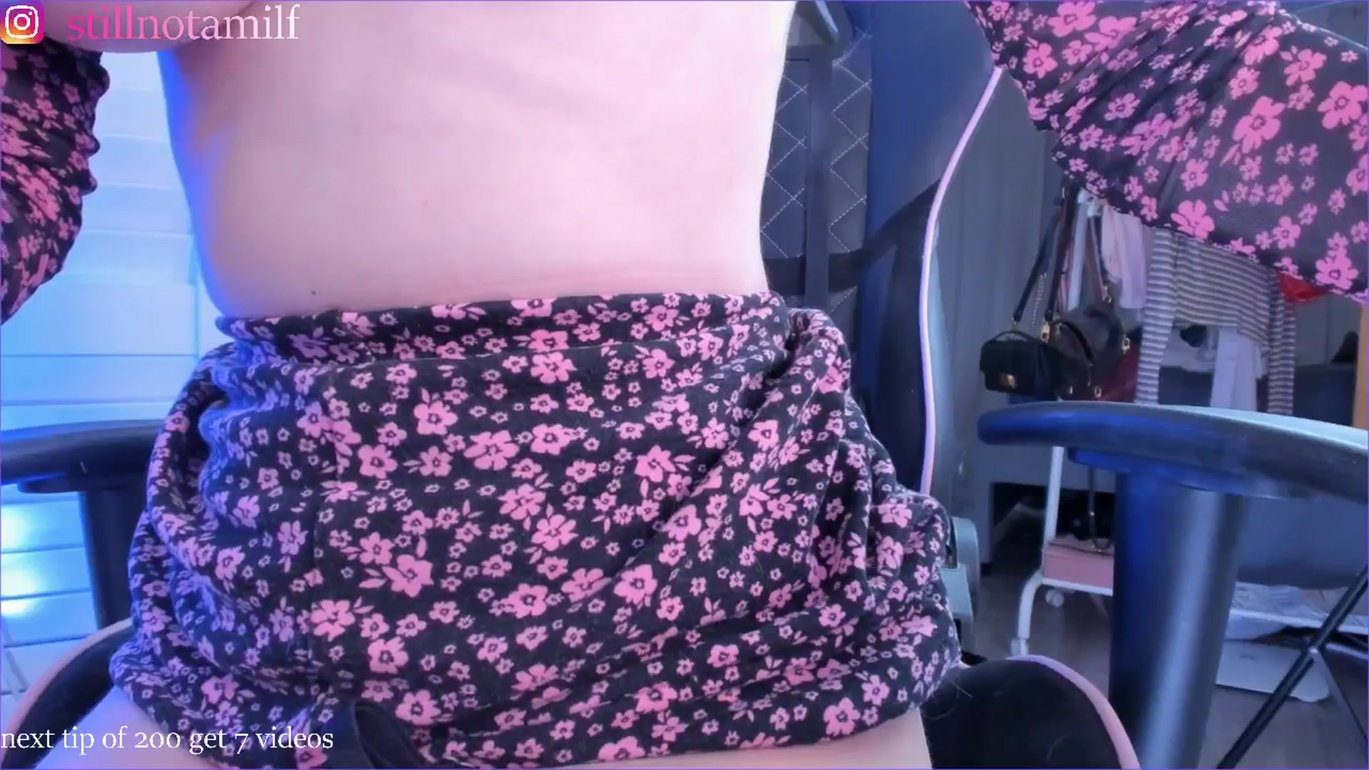 Gallery image thumbnail from fun_for_cash's myfreecams stream on, 01/09/2025, 18:01 image 2 of 20