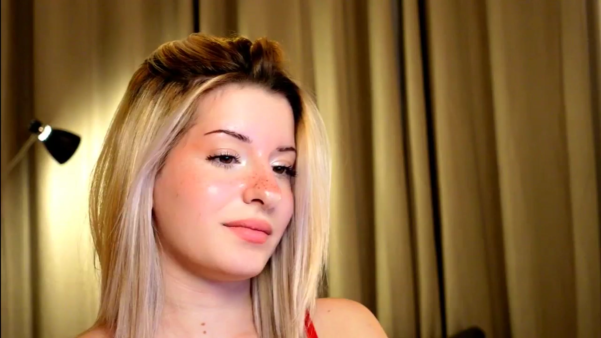 Gallery image thumbnail from funny_freckle's myfreecams stream on, 01/11/2025, 14:50 image 20 of 20