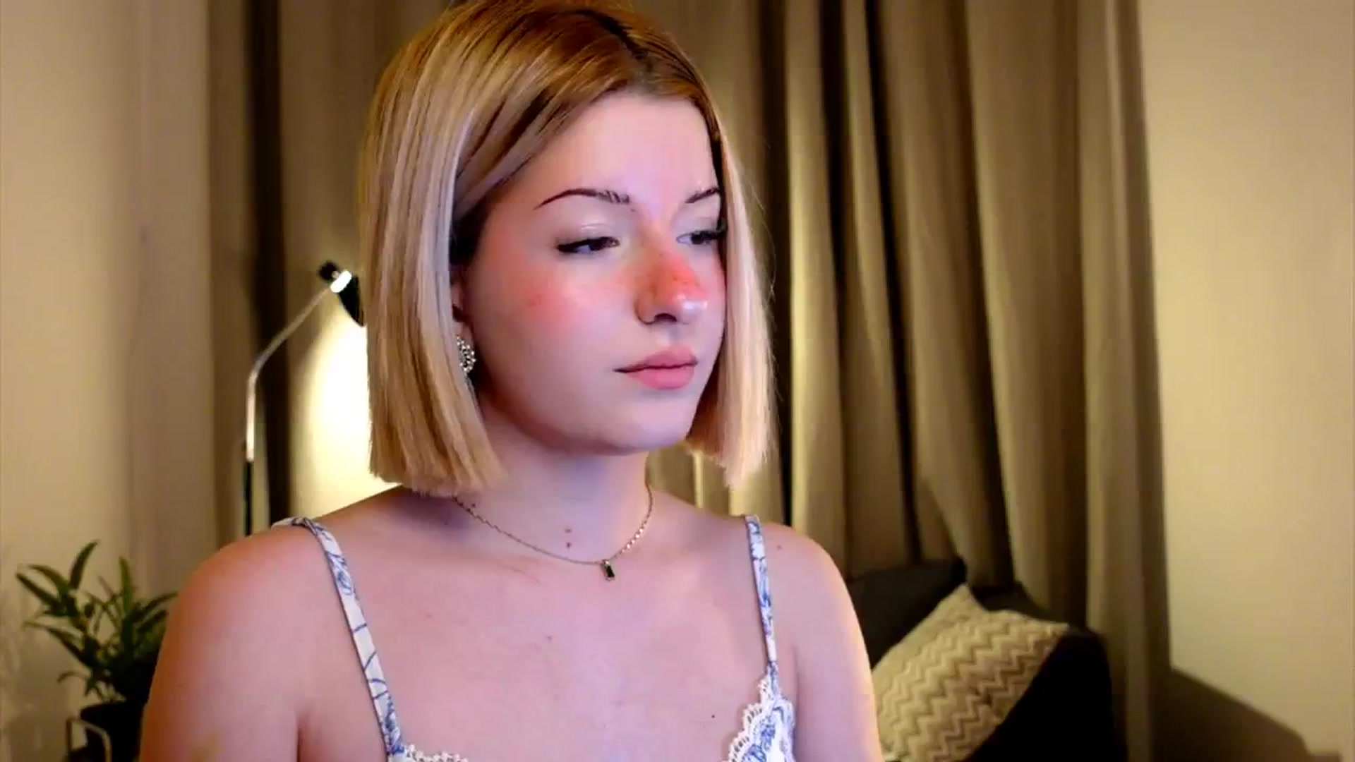 Gallery image thumbnail from funny_freckle's myfreecams stream on, 02/15/2025, 14:14 image 8 of 20