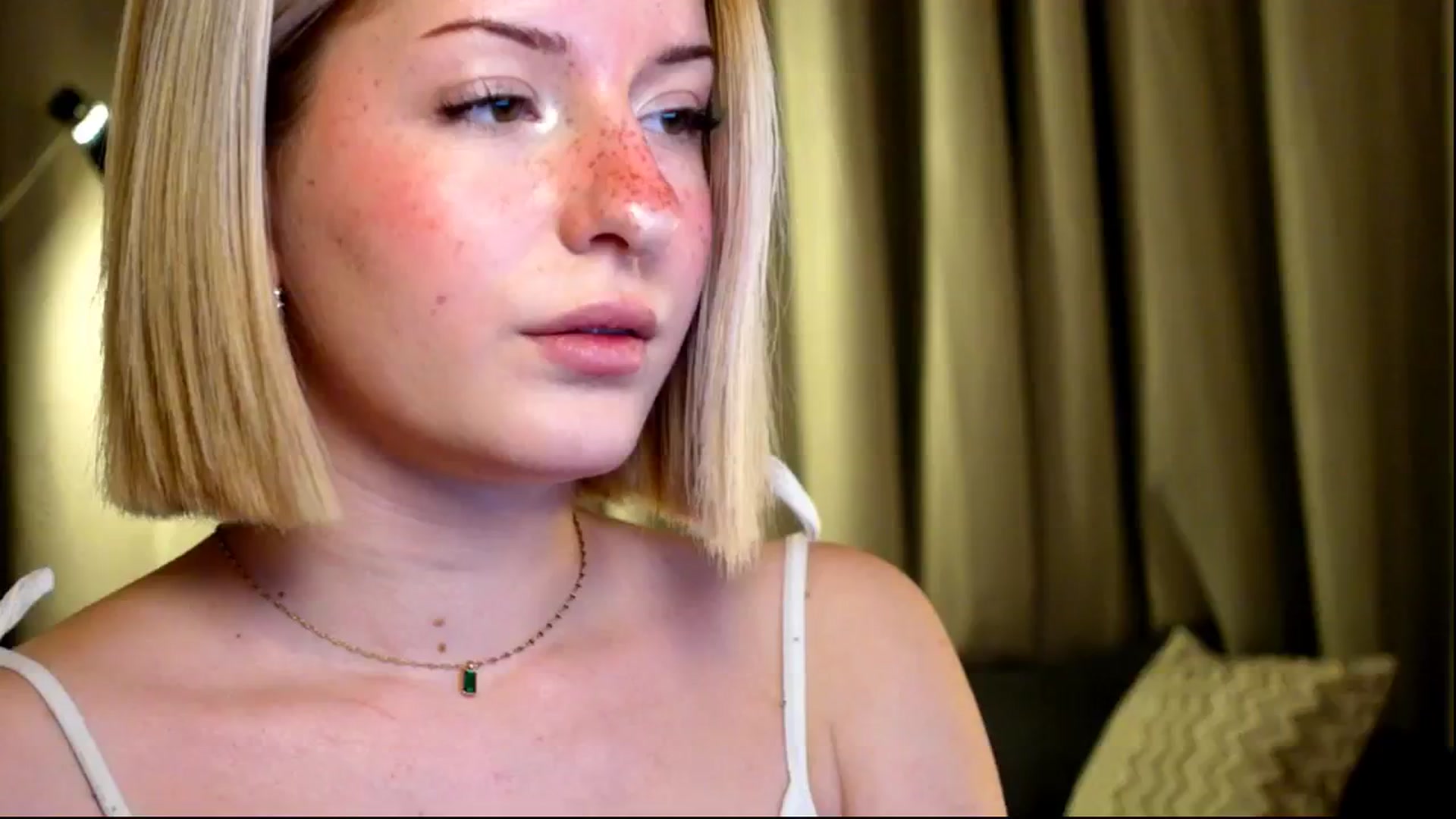 Gallery image thumbnail from funny_freckle's myfreecams stream on, 02/18/2025, 16:29 image 1 of 20