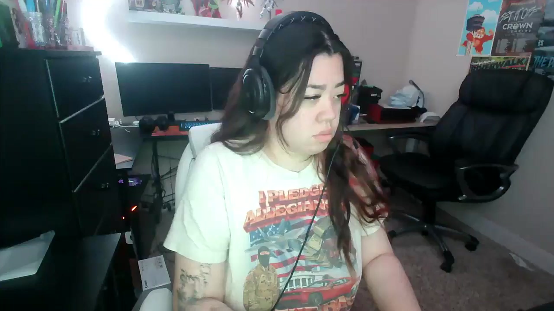 Gallery image thumbnail from gamergoddess7's myfreecams stream on, 12/07/2024, 15:48 image 4 of 20