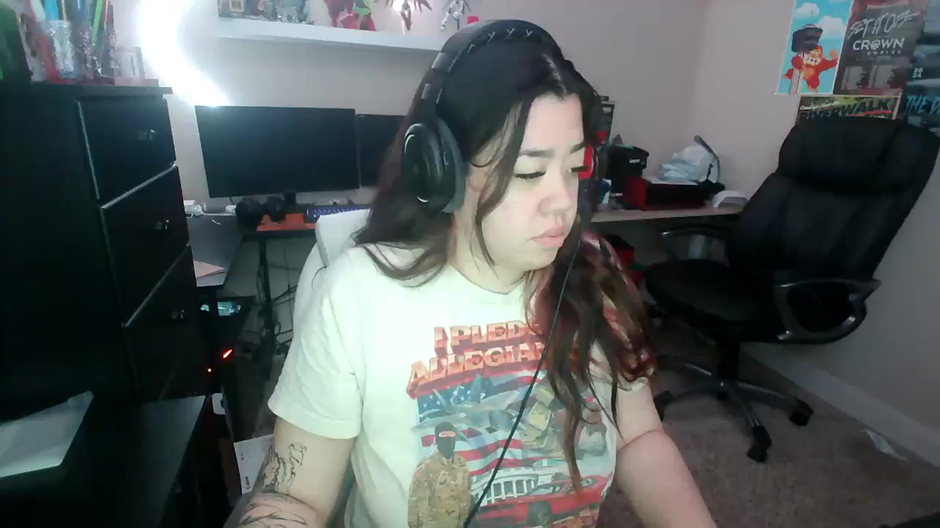 Gallery image thumbnail from gamergoddess7's myfreecams stream on, 12/07/2024, 15:48 image 8 of 20