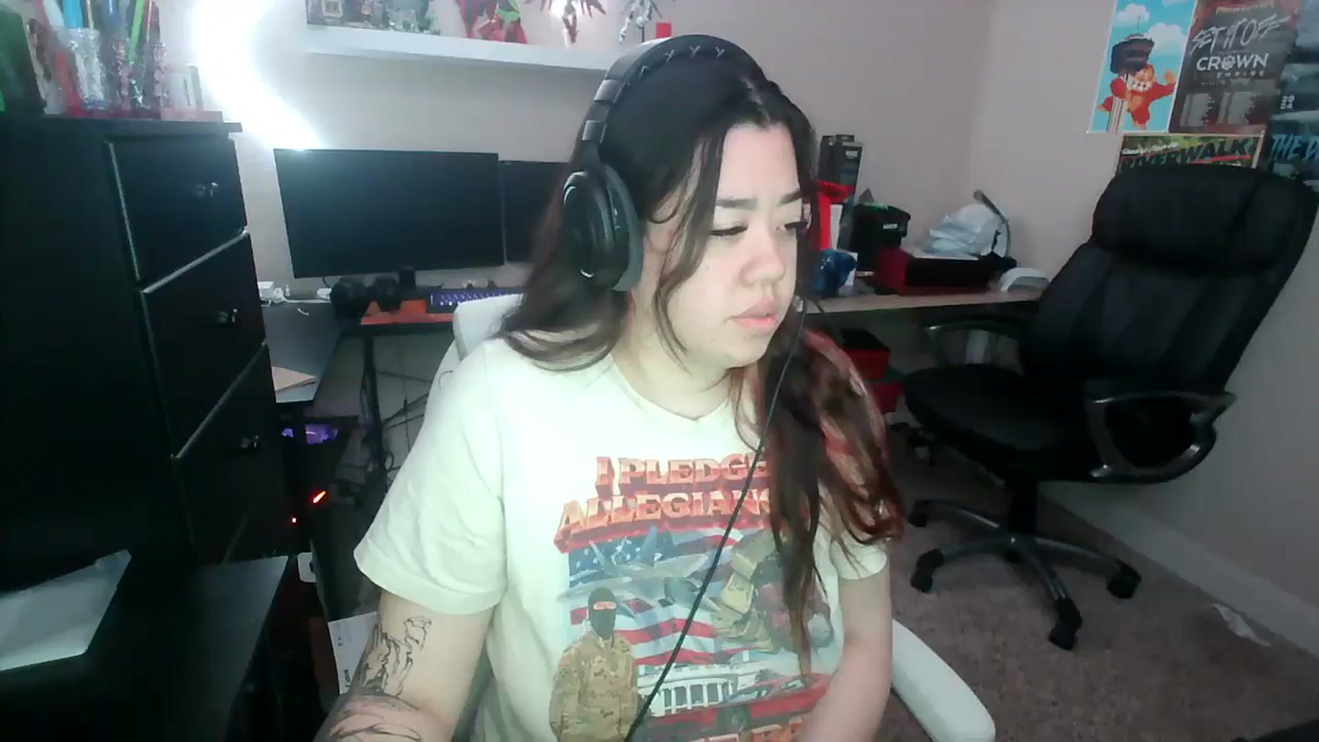 Gallery image thumbnail from gamergoddess7's myfreecams stream on, 12/07/2024, 15:48 image 5 of 20