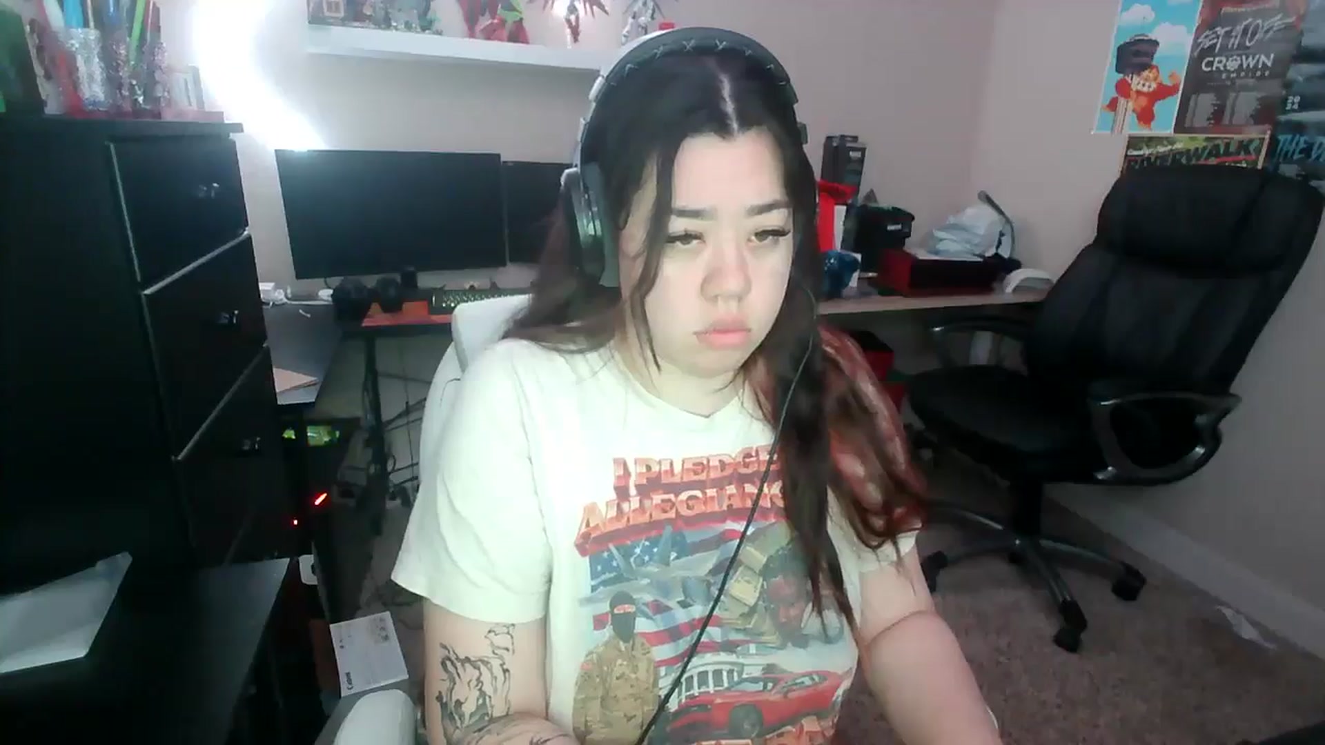 Gallery image thumbnail from gamergoddess7's myfreecams stream on, 12/07/2024, 15:48 image 3 of 20