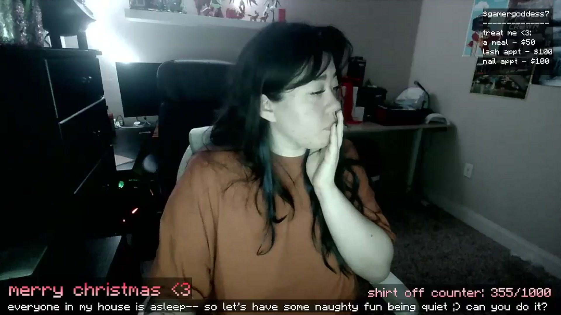 Gallery image thumbnail from gamergoddess7's myfreecams stream on, 12/26/2024, 12:19 image 10 of 20