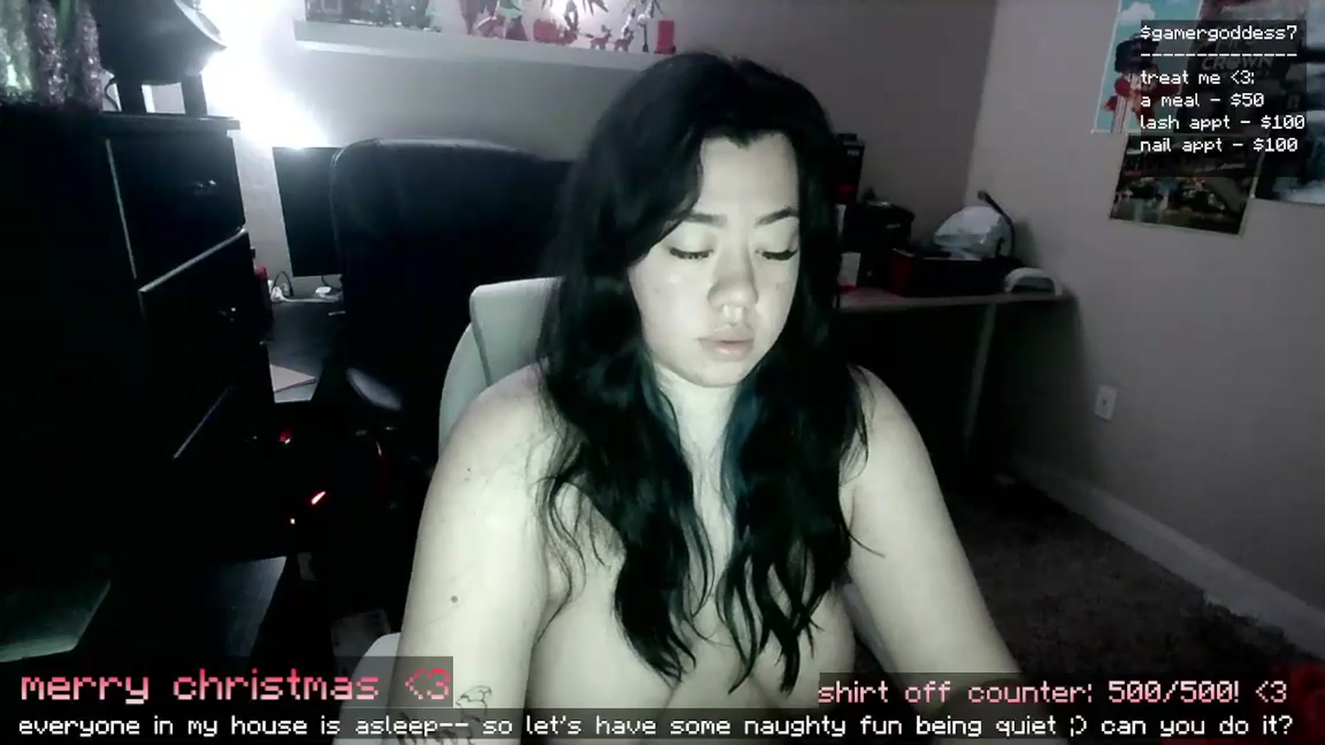 Gallery image thumbnail from gamergoddess7's myfreecams stream on, 12/26/2024, 12:19 image 15 of 20