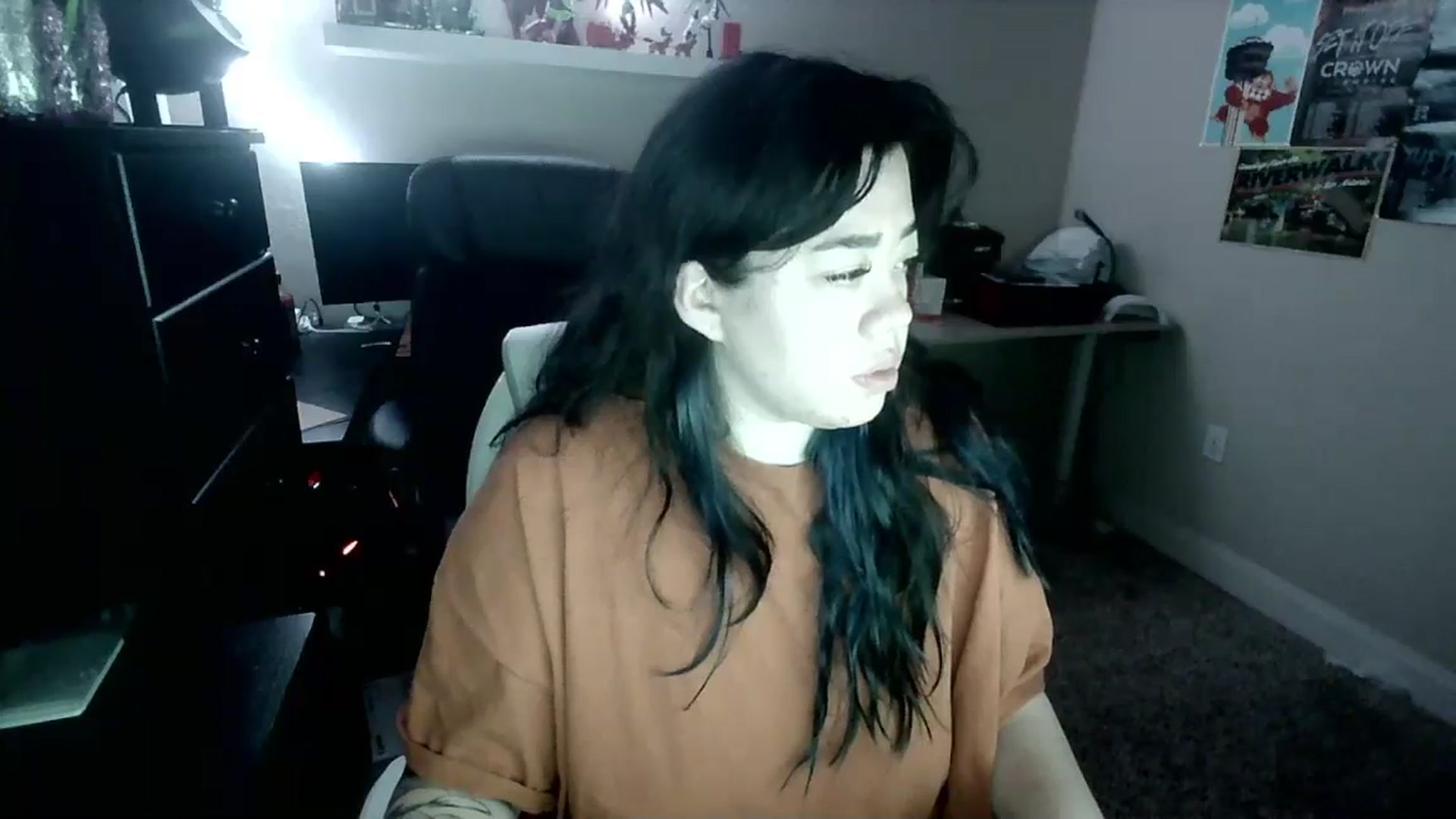 Gallery image thumbnail from gamergoddess7's myfreecams stream on, 12/26/2024, 12:19 image 4 of 20