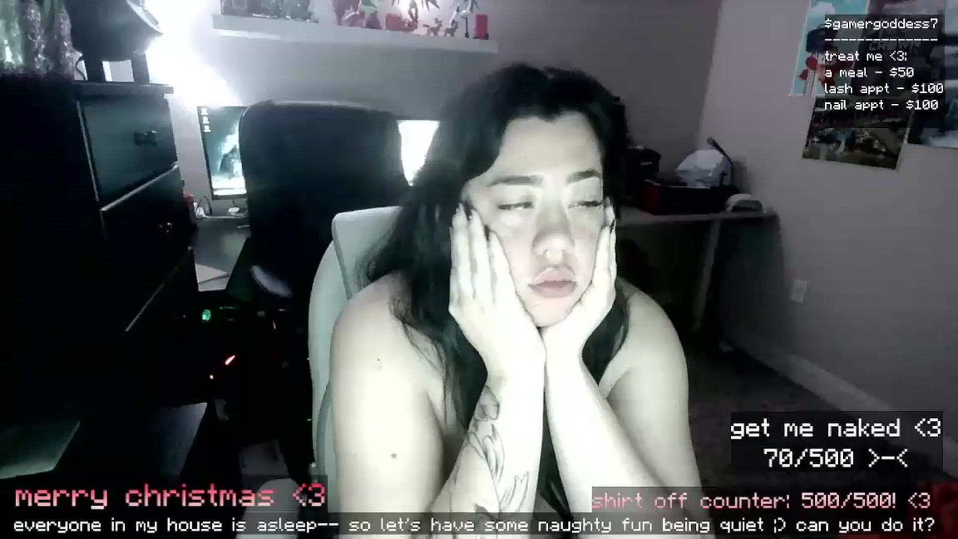 Gallery image thumbnail from gamergoddess7's myfreecams stream on, 12/26/2024, 12:19 image 20 of 20