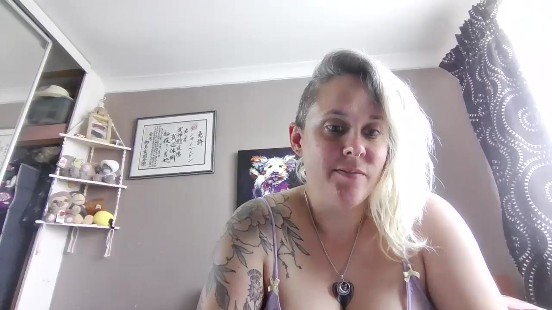 Gallery image thumbnail from geegwedge1's myfreecams stream on, 06/13/2025, 10:32 image 11 of 20
