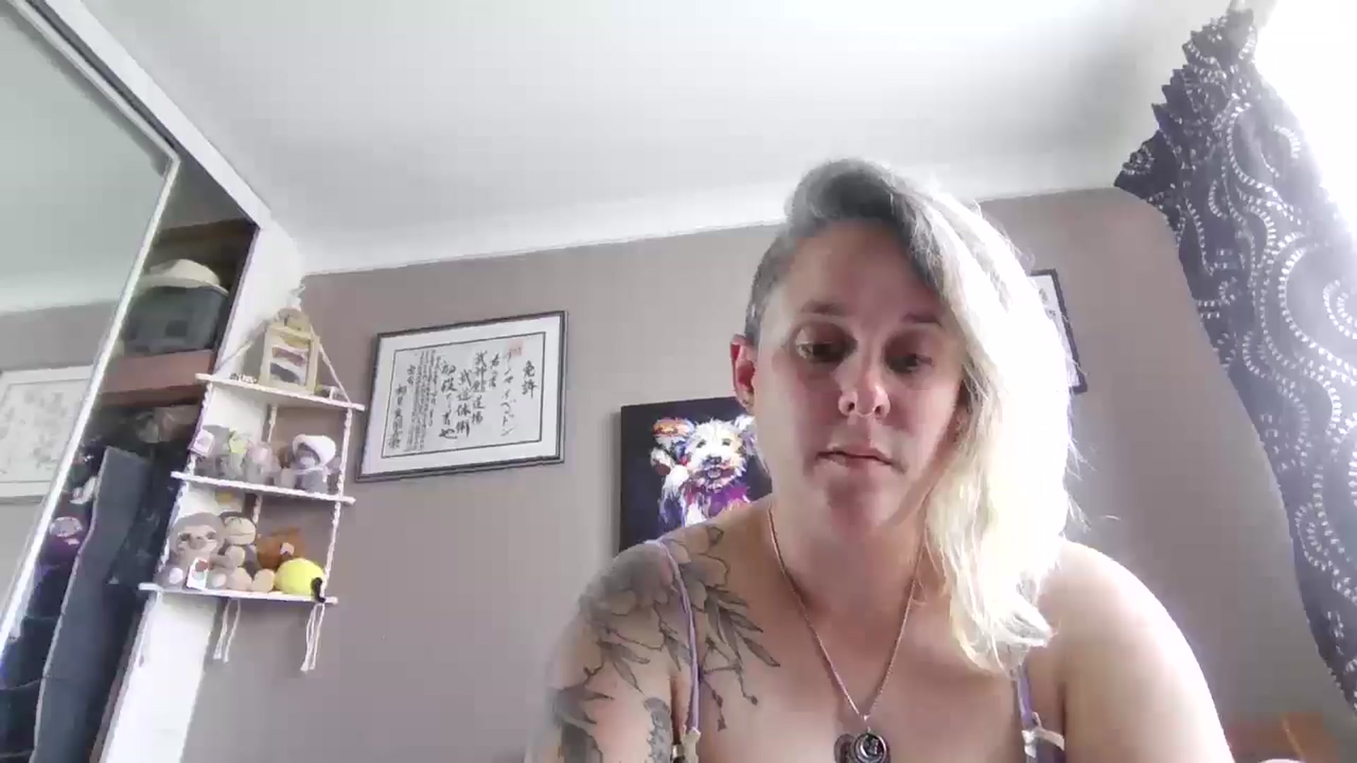 Gallery image thumbnail from geegwedge1's myfreecams stream on, 06/13/2025, 10:32 image 6 of 20
