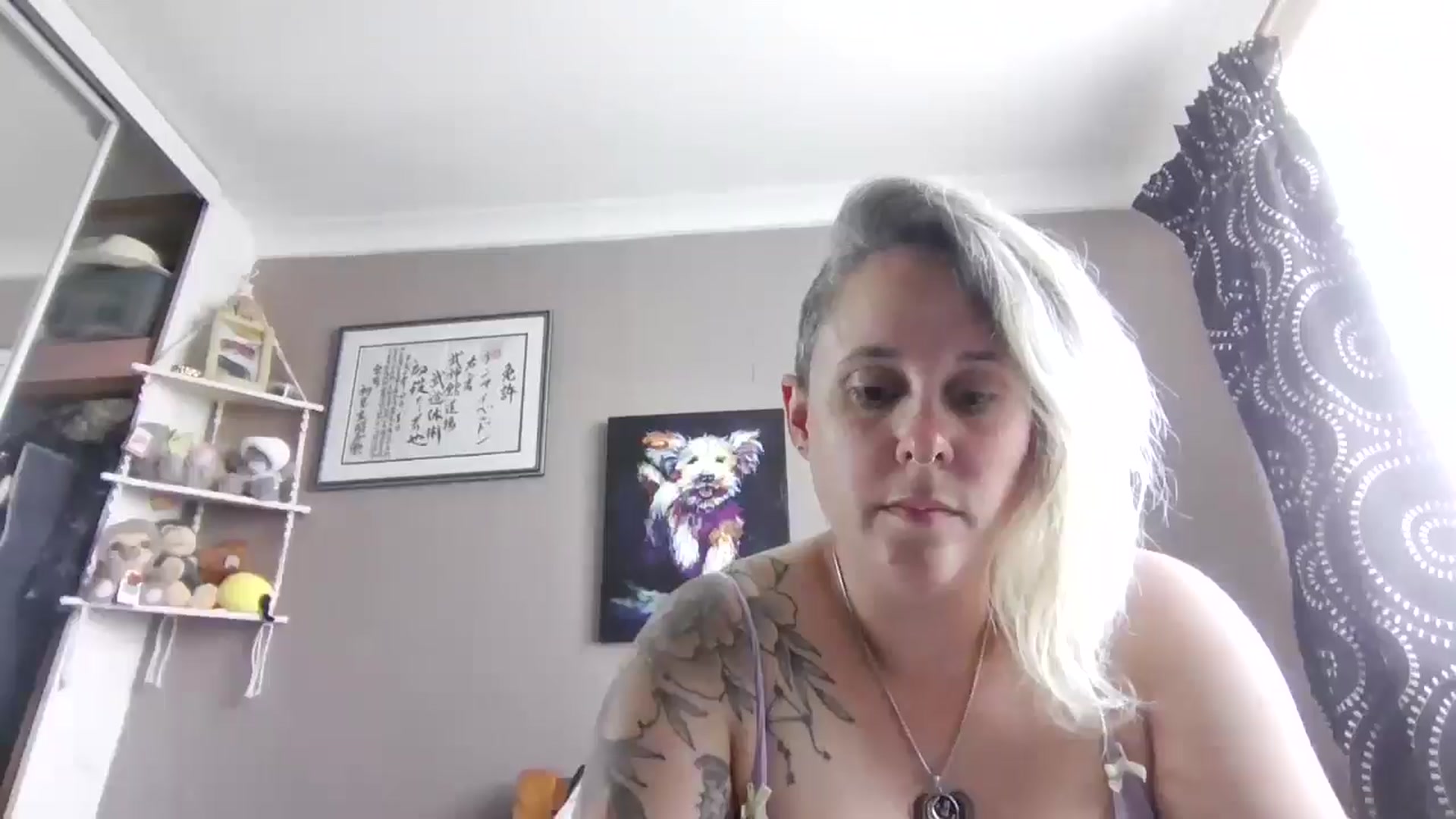 Gallery image thumbnail from geegwedge1's myfreecams stream on, 06/13/2025, 10:32 image 19 of 20
