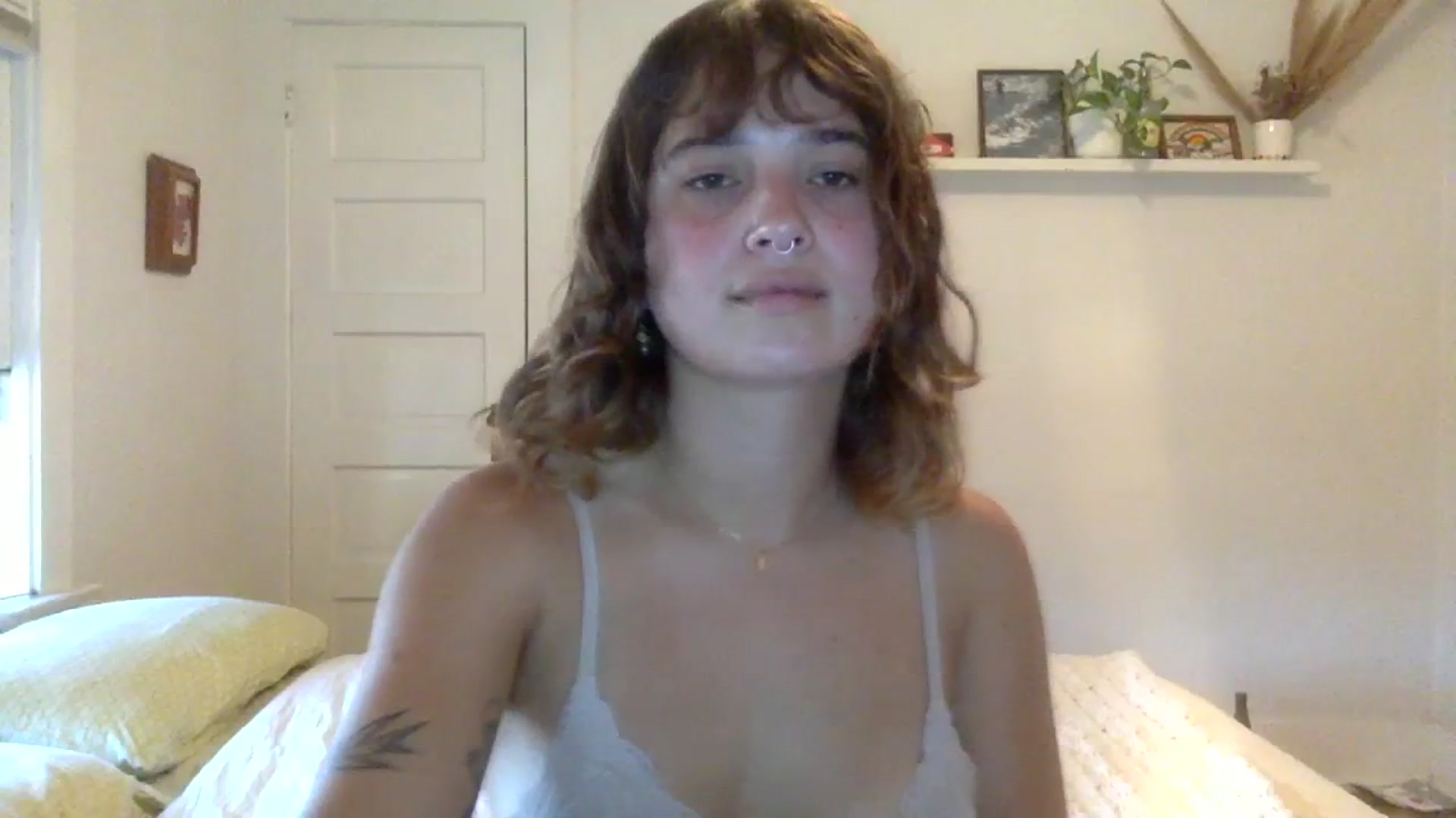 Gallery image thumbnail from gentlylo's myfreecams stream on, 07/26/2023, 02:41 image 7 of 20