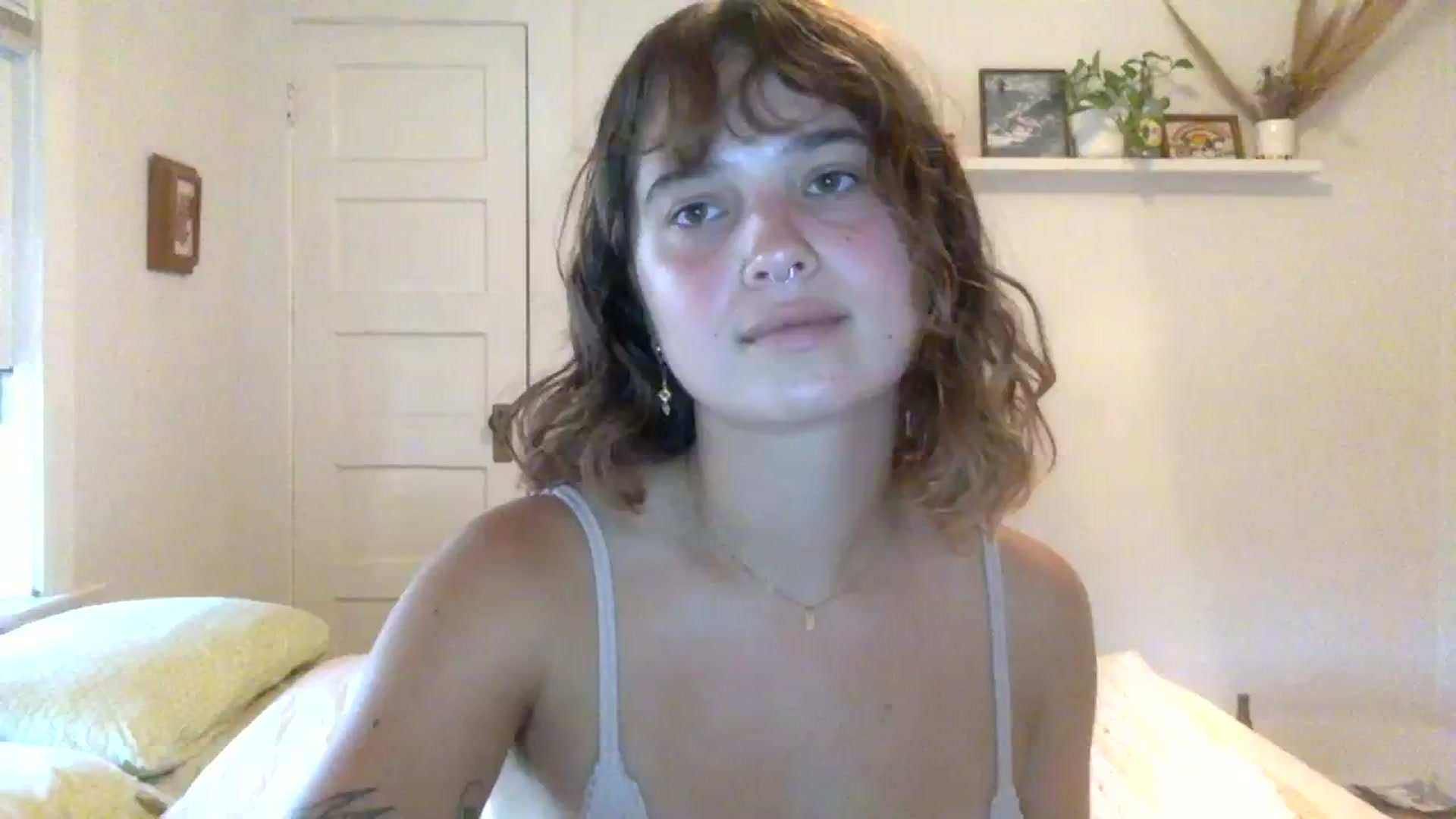 Gallery image thumbnail from gentlylo's myfreecams stream on, 07/26/2023, 02:41 image 10 of 20