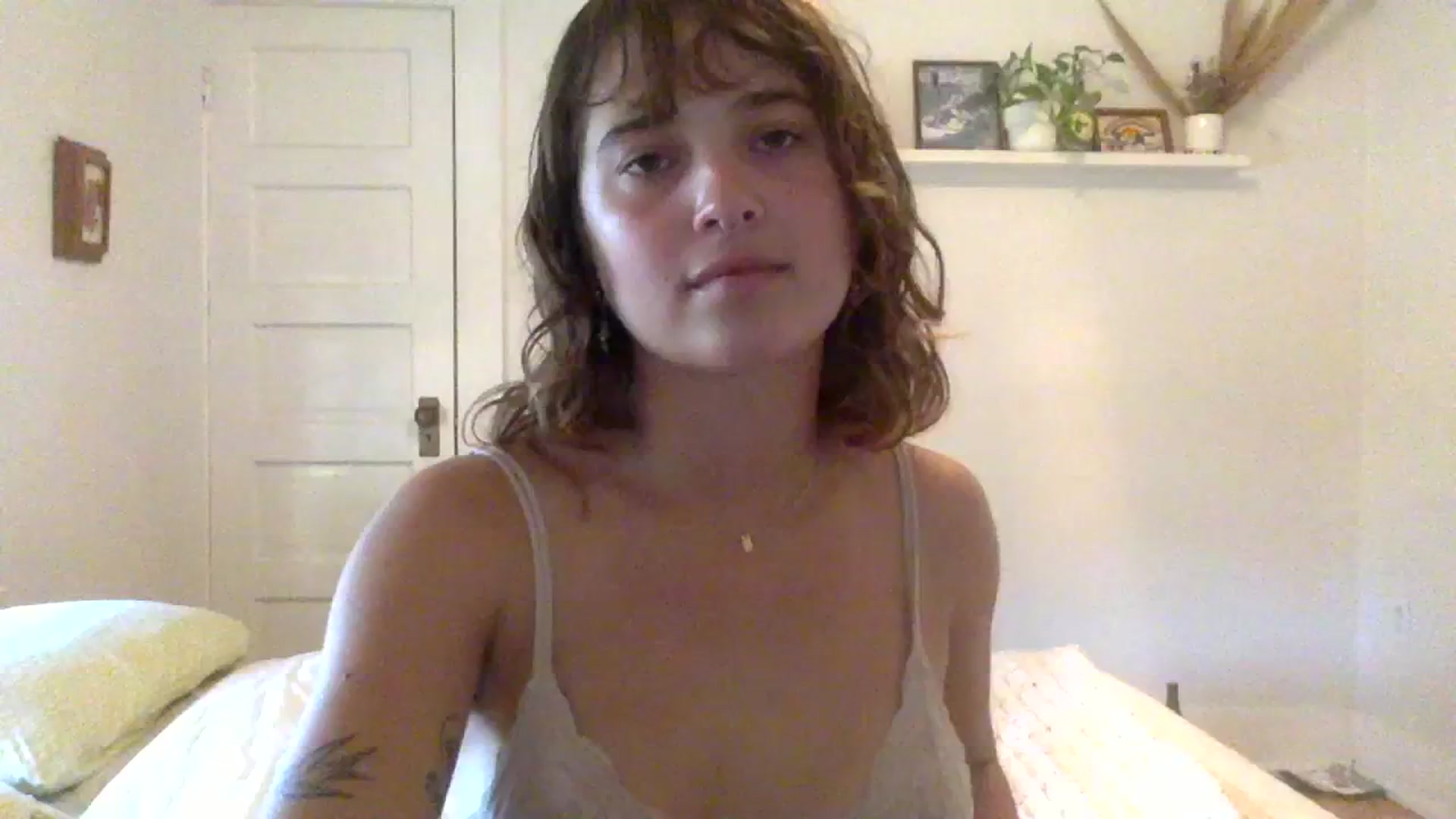 Gallery image thumbnail from gentlylo's myfreecams stream on, 07/26/2023, 02:41 image 1 of 20