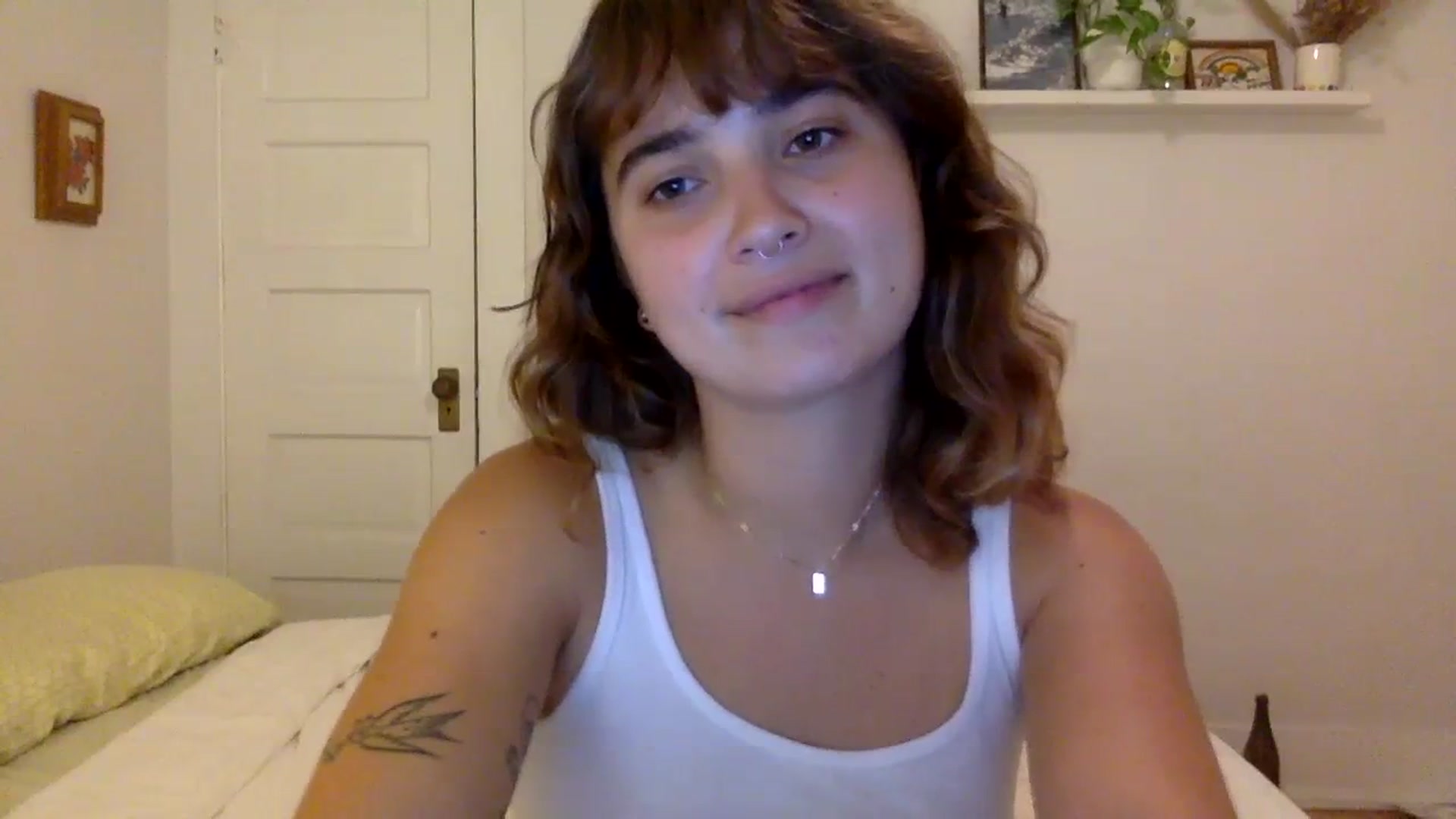 Gallery image thumbnail from gentlylo's myfreecams stream on, 07/29/2023, 06:48 image 16 of 20