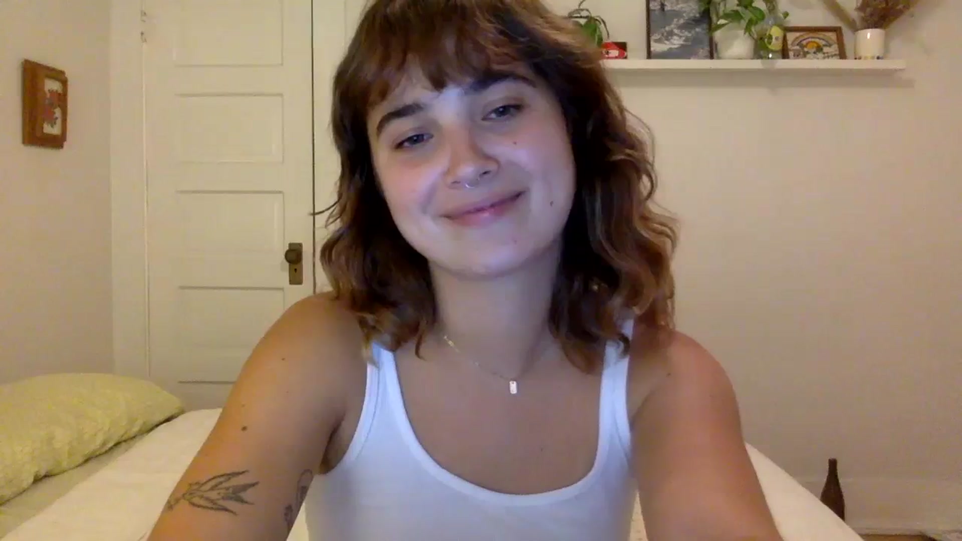 Gallery image thumbnail from gentlylo's myfreecams stream on, 07/29/2023, 06:48 image 13 of 20
