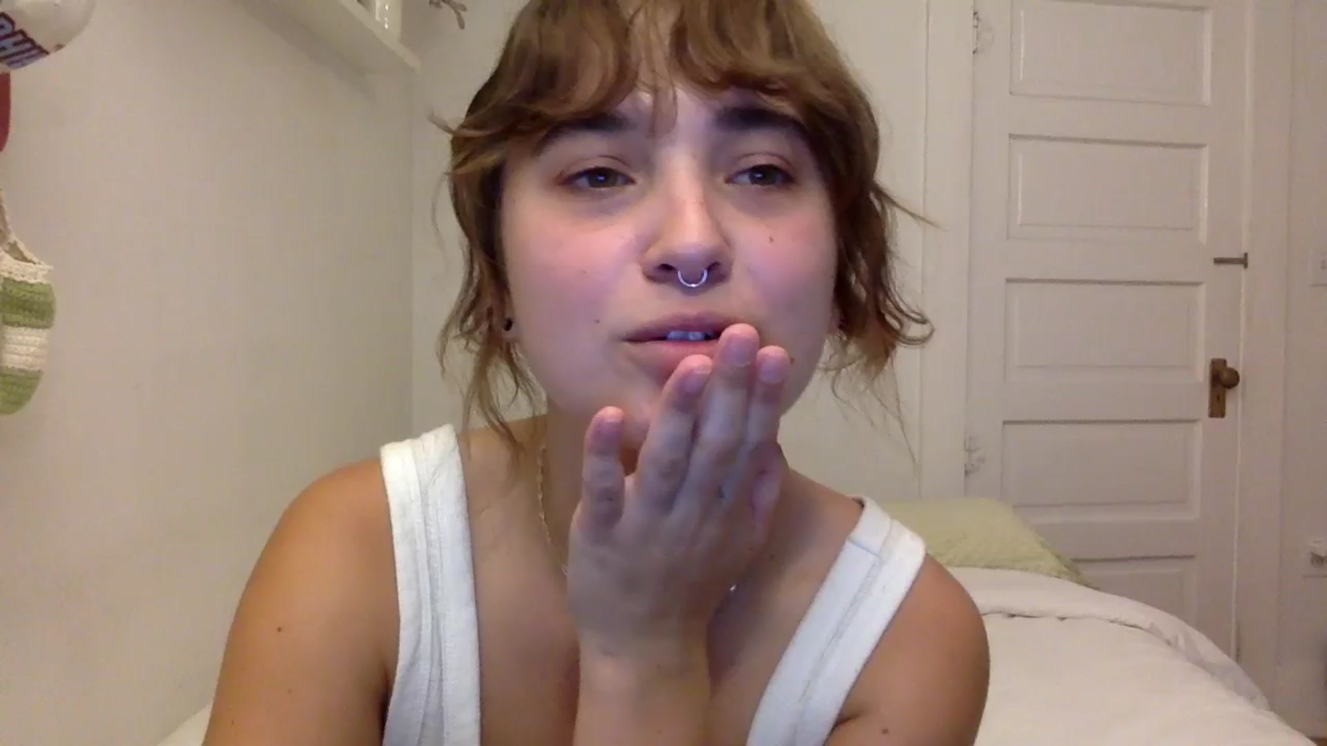 Gallery image thumbnail from gentlylo's myfreecams stream on, 08/28/2023, 04:19 image 6 of 20