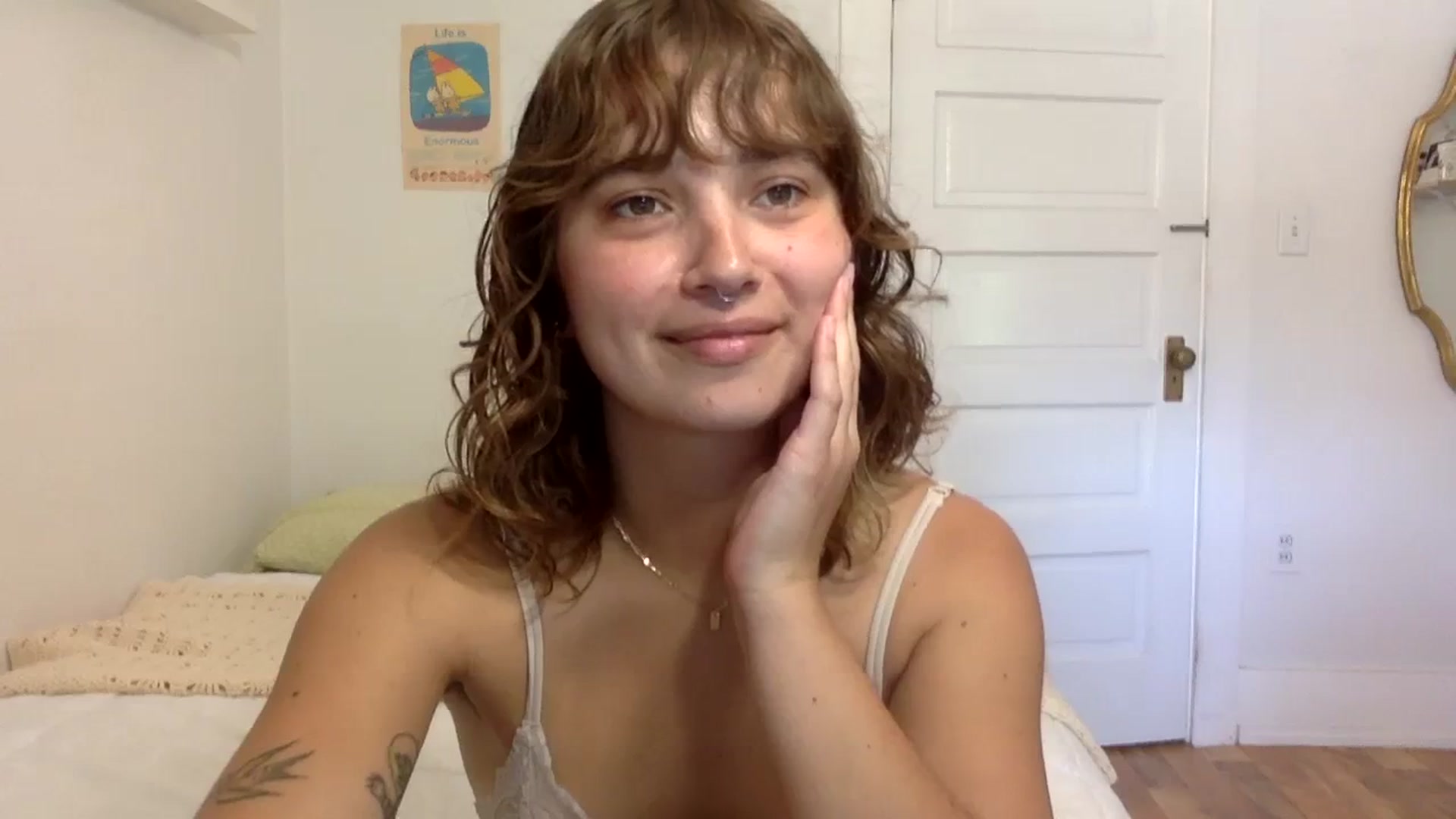 Gallery image thumbnail from gentlylo's myfreecams stream on, 09/09/2023, 18:39 image 2 of 20