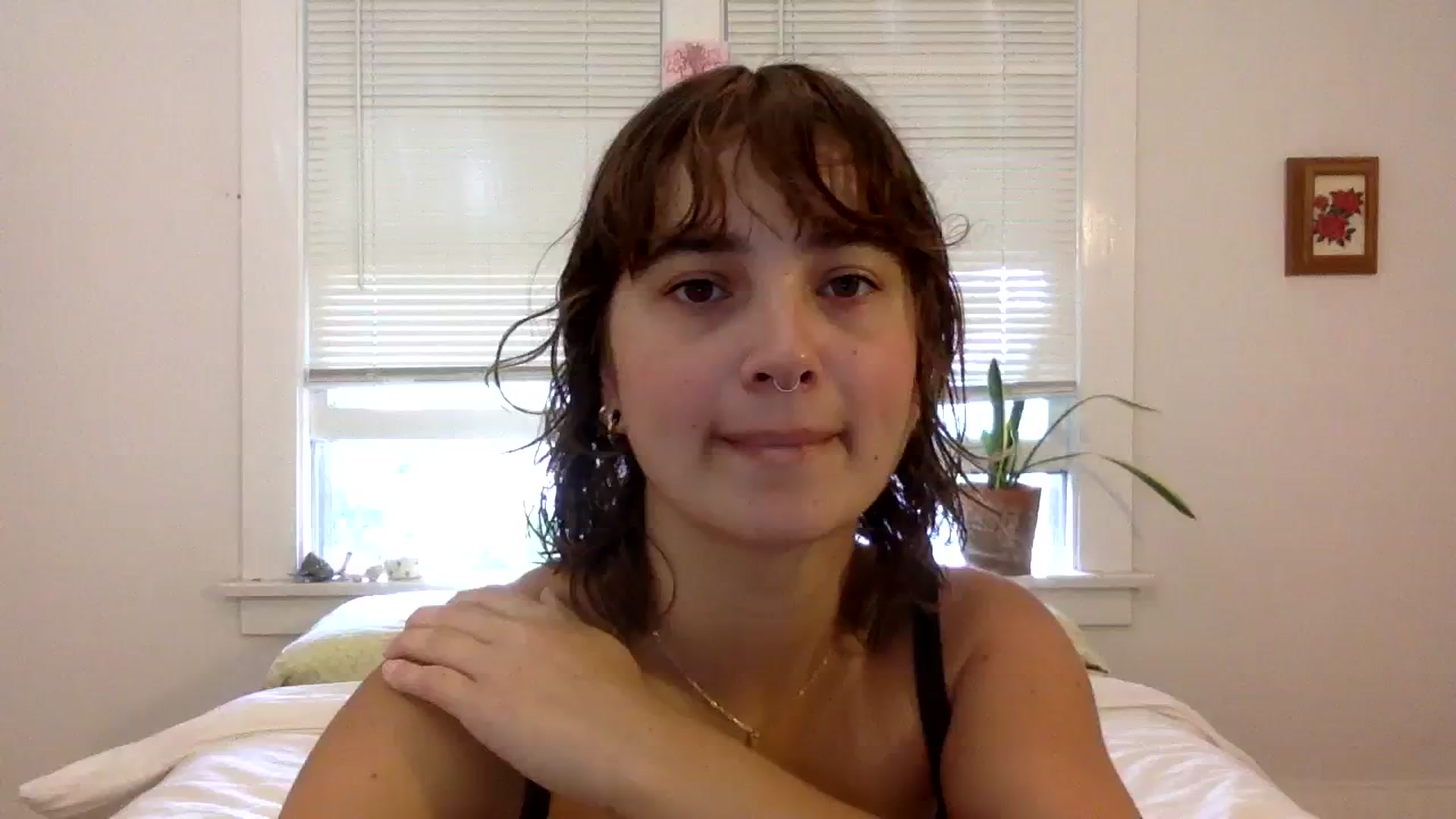 Gallery image thumbnail from gentlylo's myfreecams stream on, 10/10/2023, 16:54 image 14 of 20