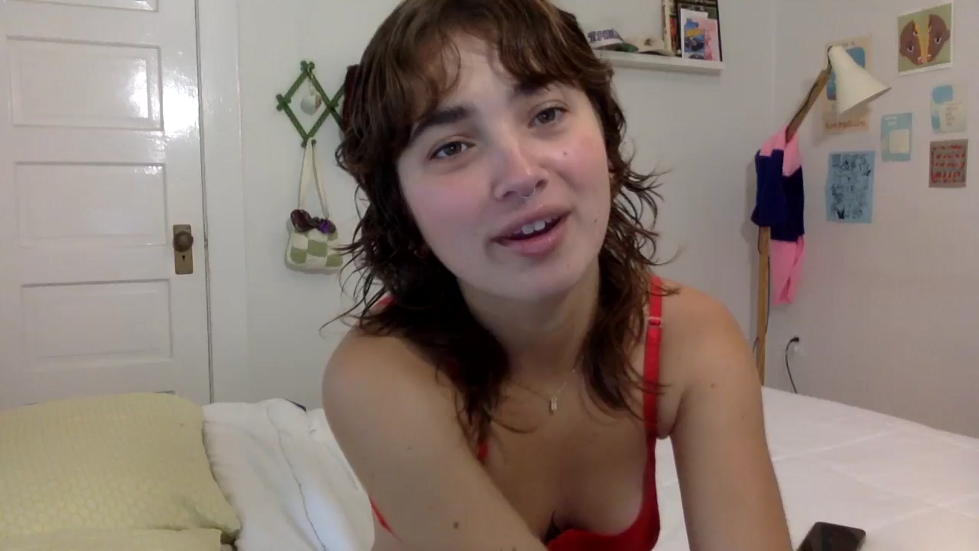 Gallery image thumbnail from gentlylo's myfreecams stream on, 05/25/2024, 16:49 image 1 of 20