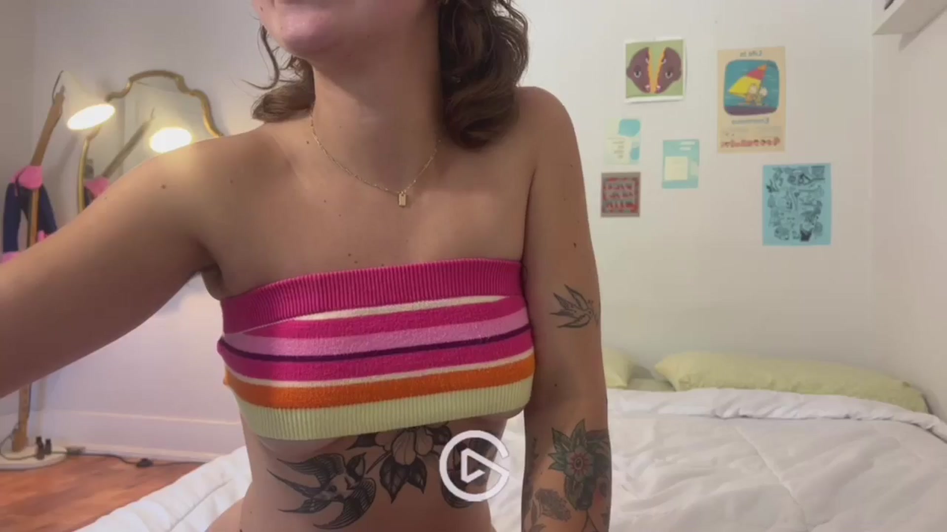 Gallery image thumbnail from gentlylo's myfreecams stream on, 06/15/2024, 22:53 image 6 of 20