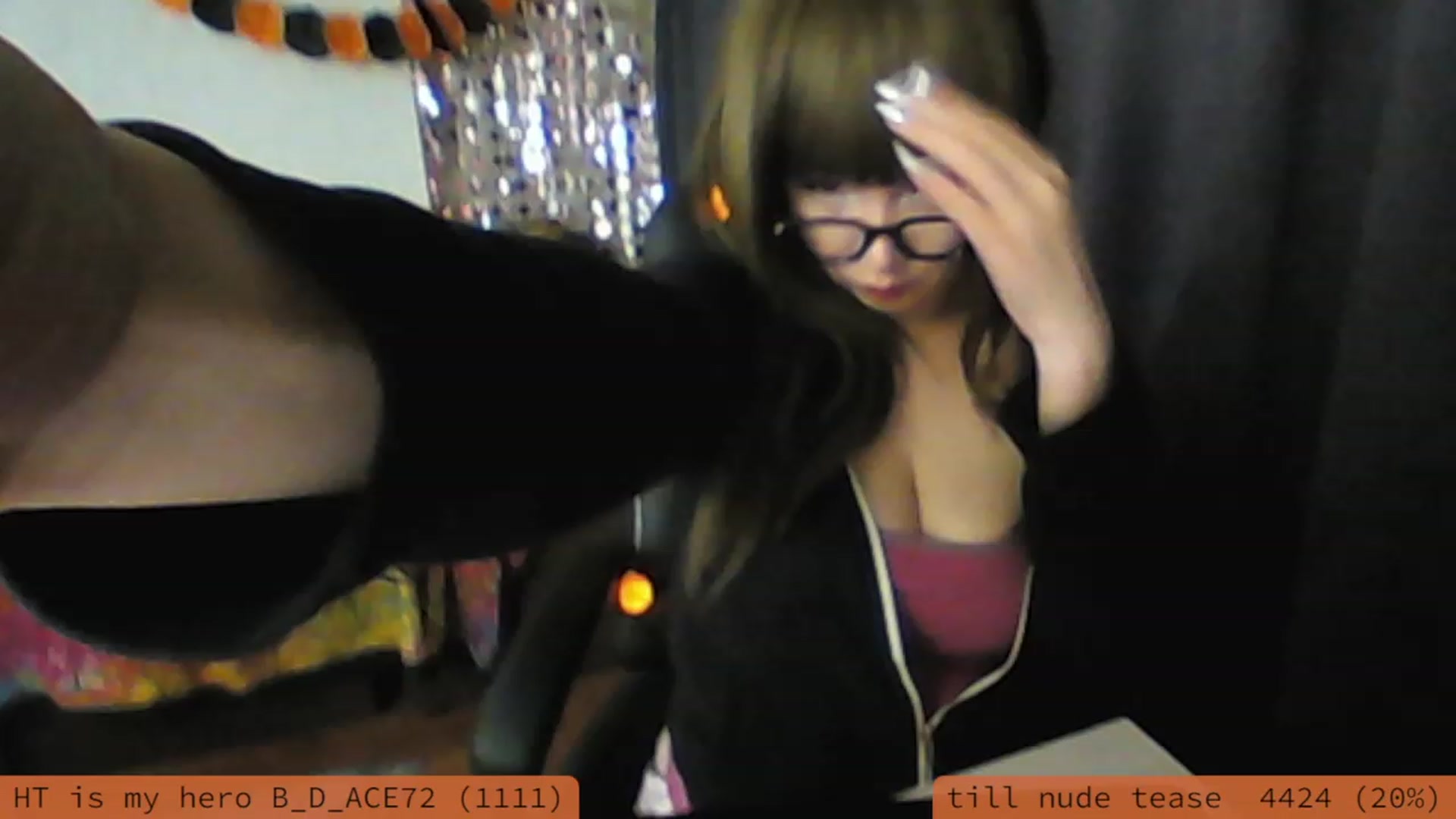 Gallery image thumbnail from ghostofMika's myfreecams stream on, 10/18/2023, 24:01 image 18 of 20