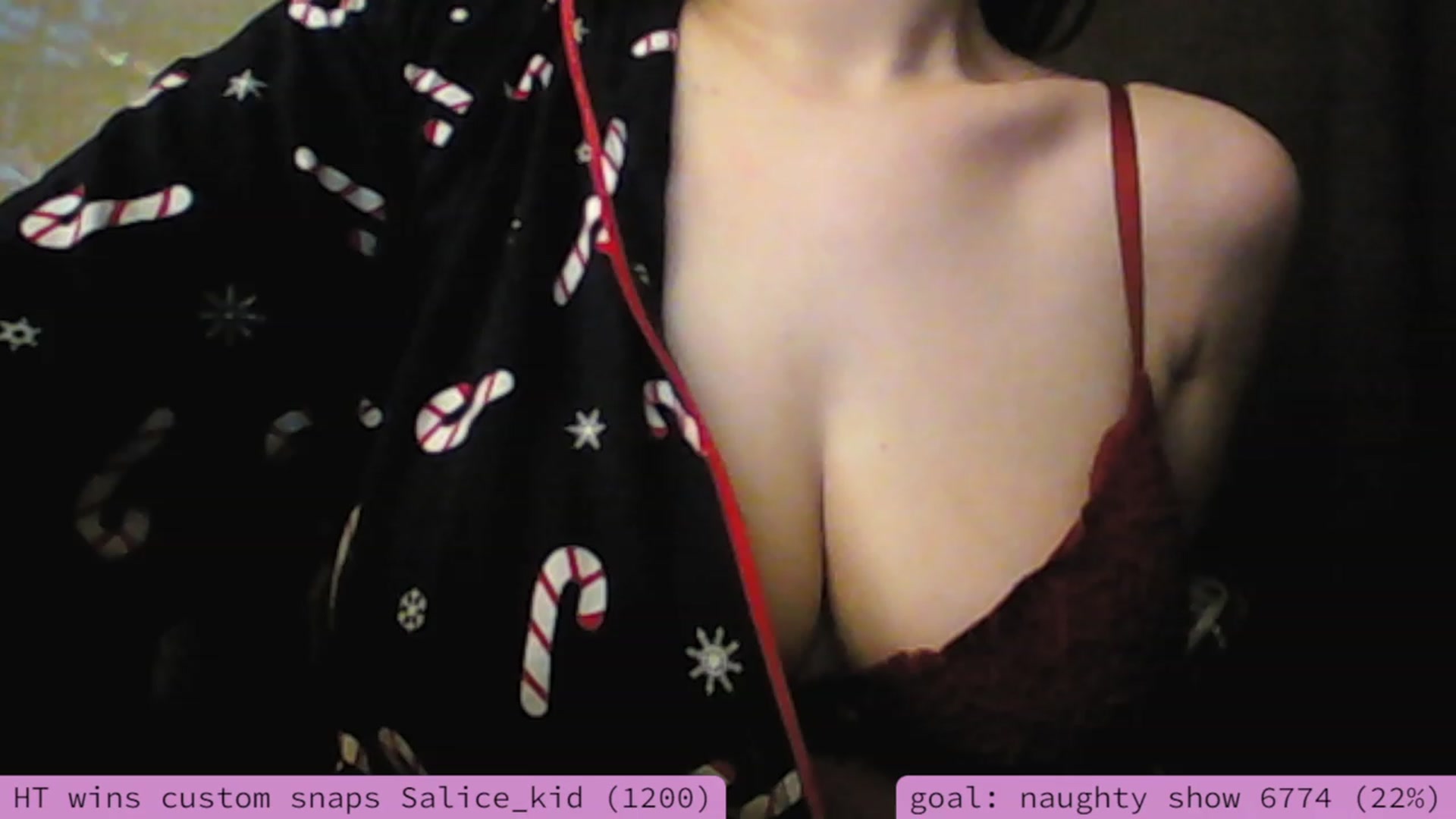 Gallery image thumbnail from ghostofMika's myfreecams stream on, 12/19/2023, 23:40 image 20 of 20