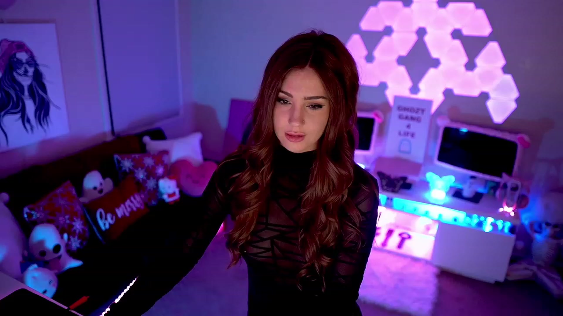 Gallery image thumbnail from ghoztgirl's myfreecams stream on, 01/01/2023, 11:14 image 18 of 20
