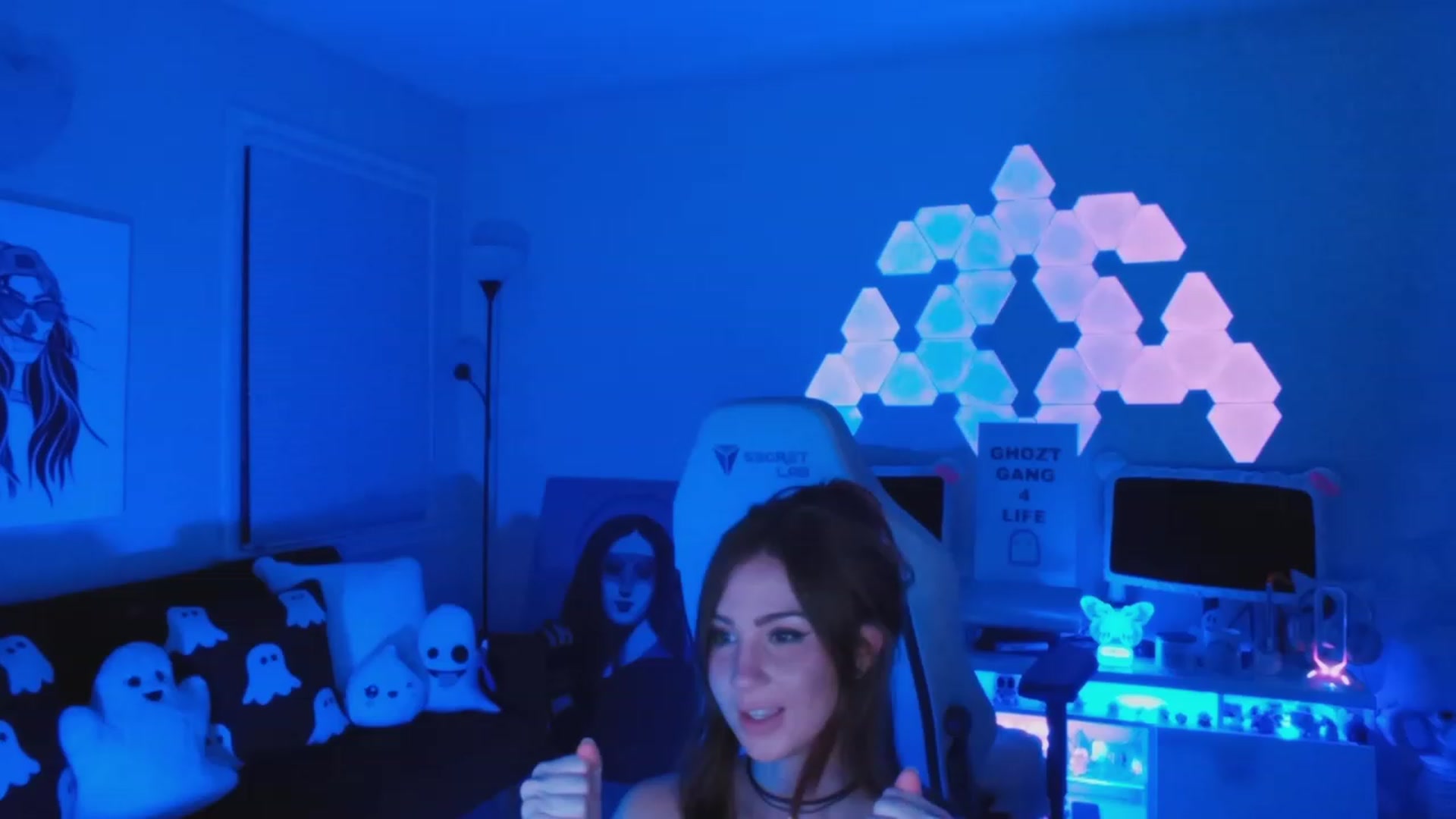 Gallery image thumbnail from ghoztgirl's myfreecams stream on, 07/15/2023, 08:28 image 20 of 20