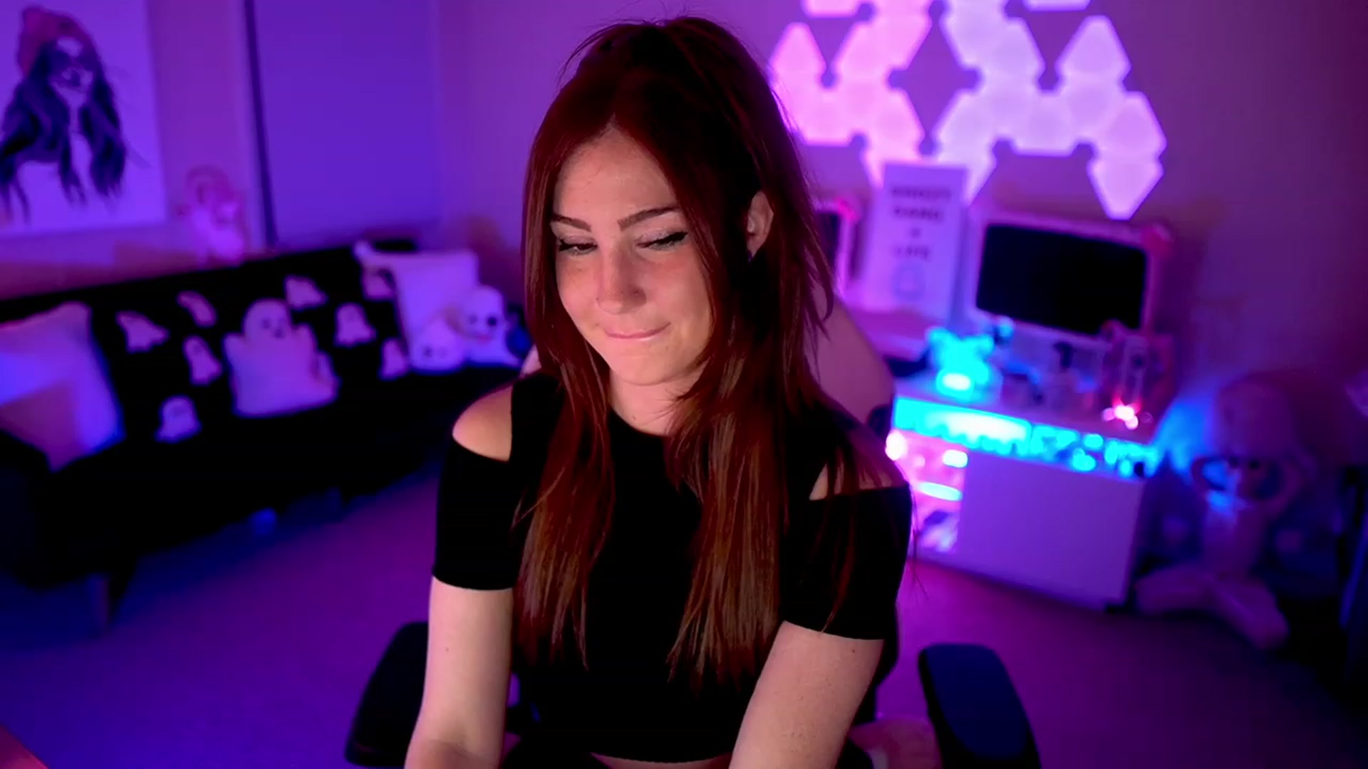 Gallery image thumbnail from ghoztgirl's myfreecams stream on, 07/22/2023, 07:06 image 11 of 20