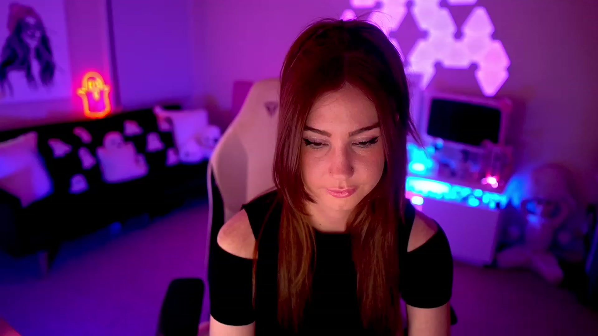 Gallery image thumbnail from ghoztgirl's myfreecams stream on, 07/22/2023, 07:06 image 20 of 20