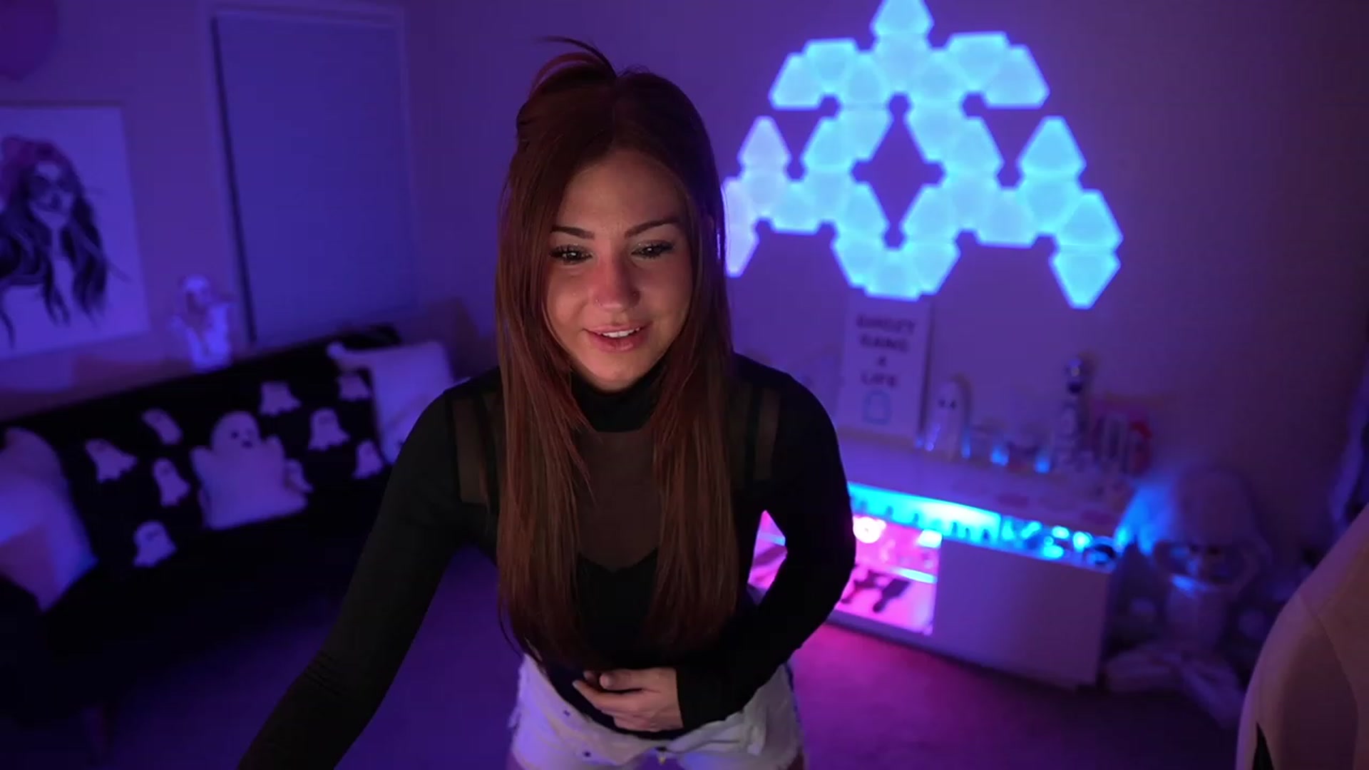 Gallery image thumbnail from ghoztgirl's myfreecams stream on, 08/12/2023, 06:41 image 17 of 20