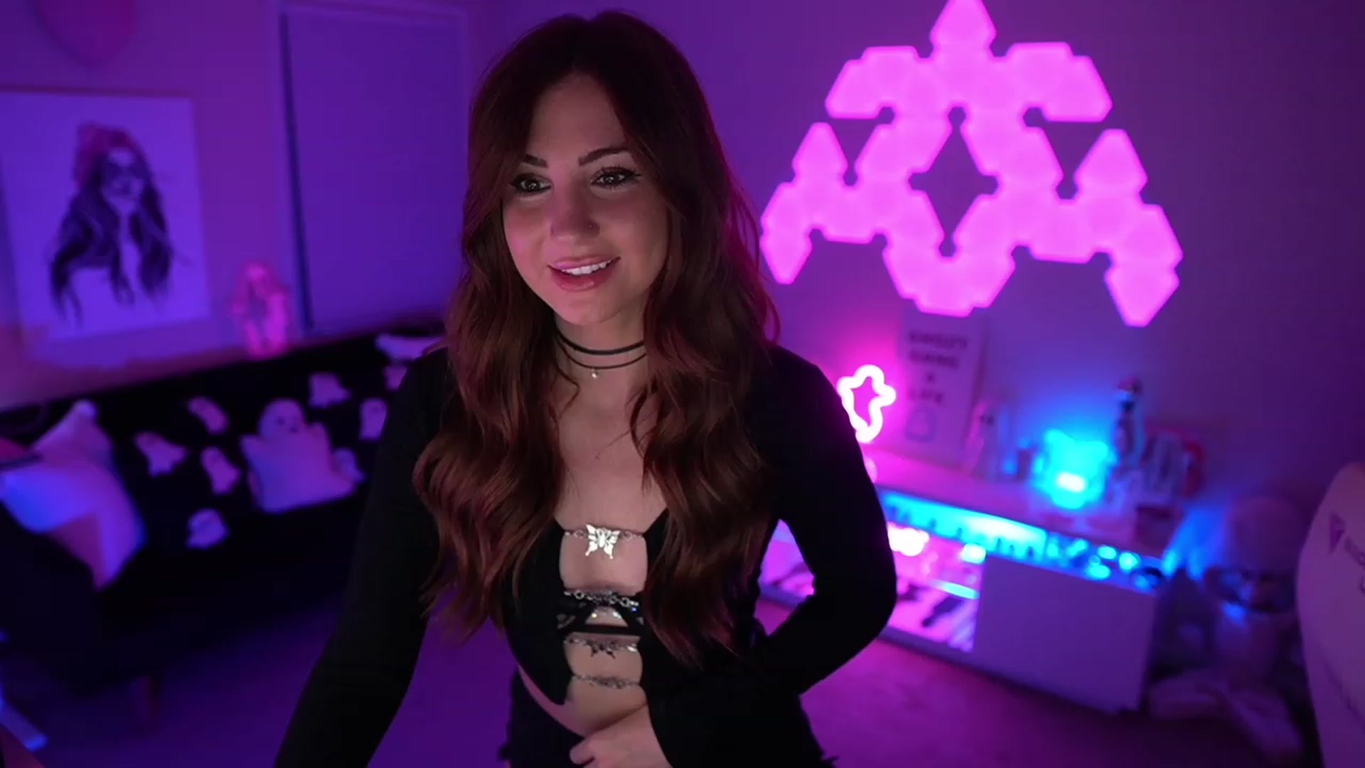 Gallery image thumbnail from ghoztgirl's myfreecams stream on, 08/27/2023, 07:51 image 4 of 20