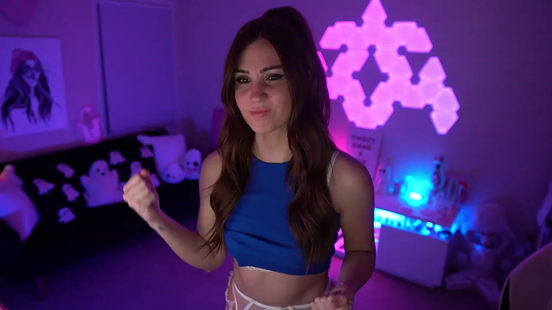 Gallery image thumbnail from ghoztgirl's myfreecams stream on, 09/01/2023, 06:54 image 13 of 20