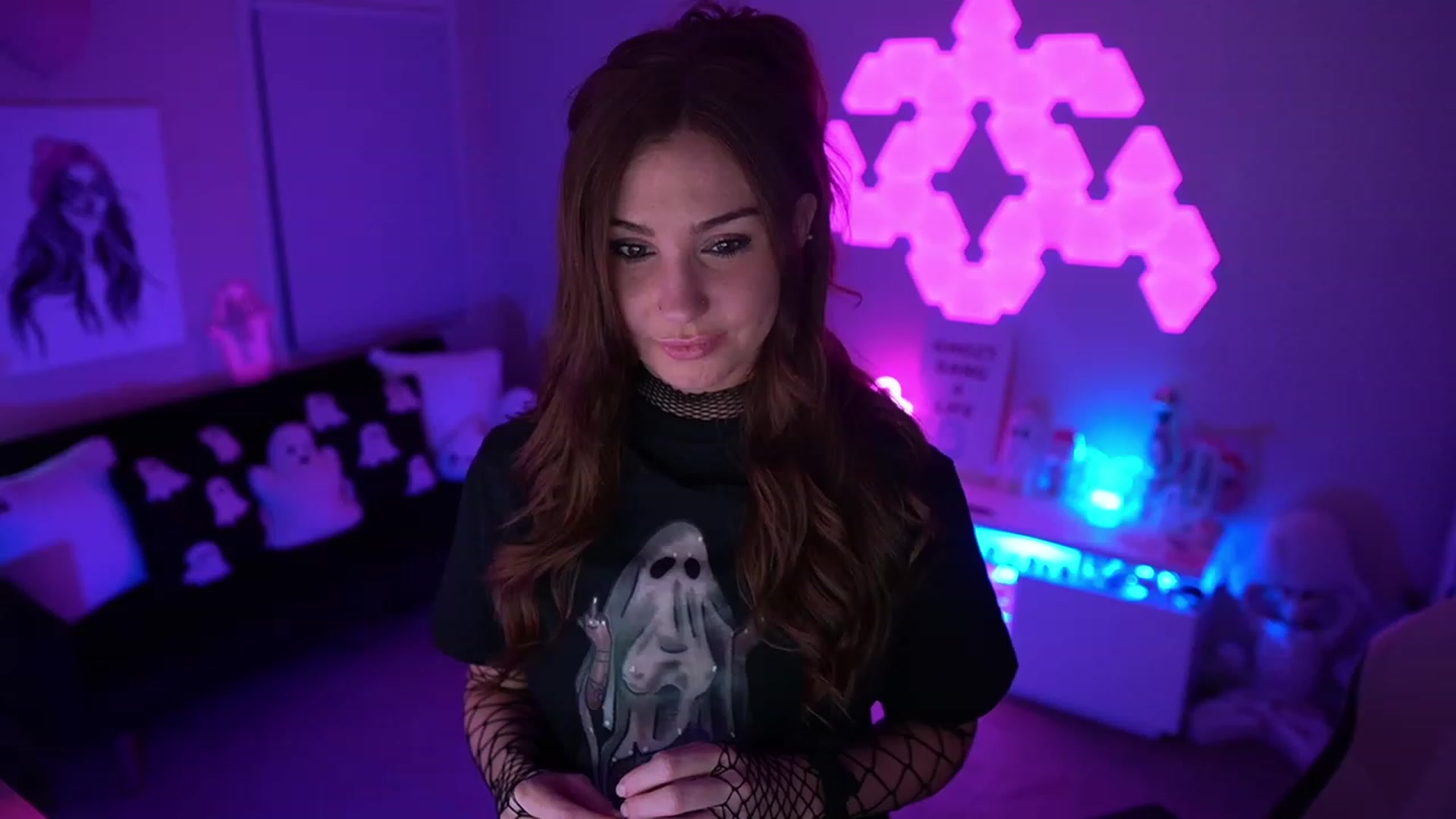 Gallery image thumbnail from ghoztgirl's myfreecams stream on, 09/23/2023, 08:08 image 8 of 20