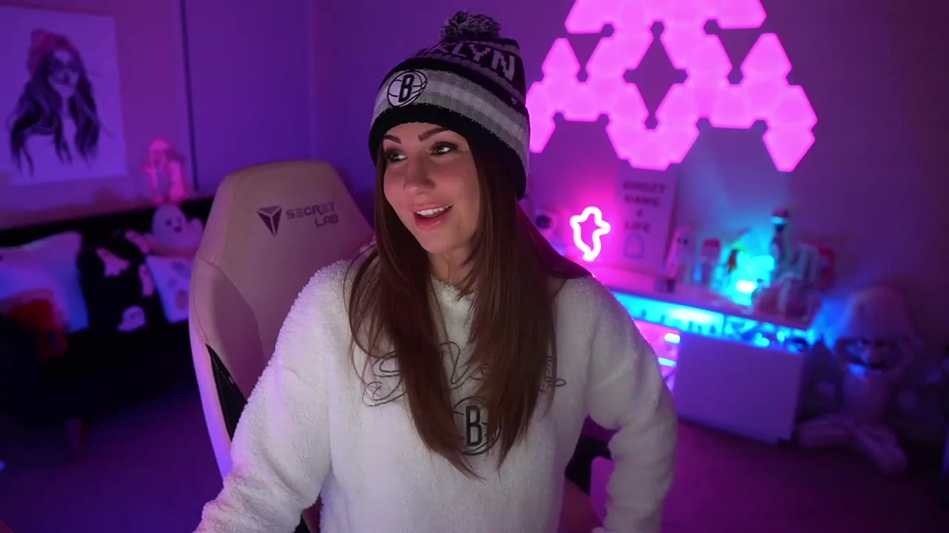 Gallery image thumbnail from ghoztgirl's myfreecams stream on, 11/10/2023, 08:45 image 13 of 20